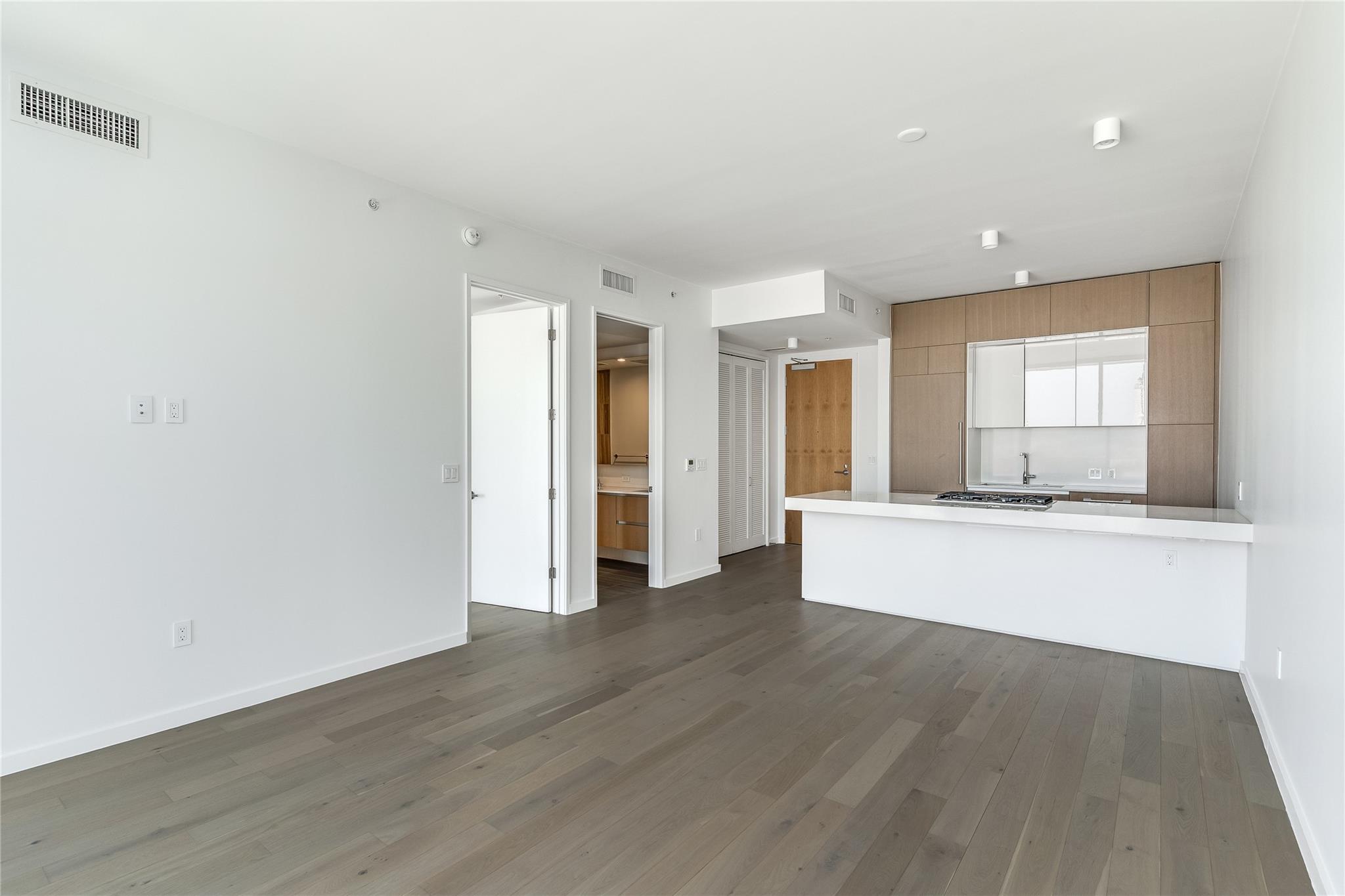 313 W 17th ST #1202, Austin, TX 78701