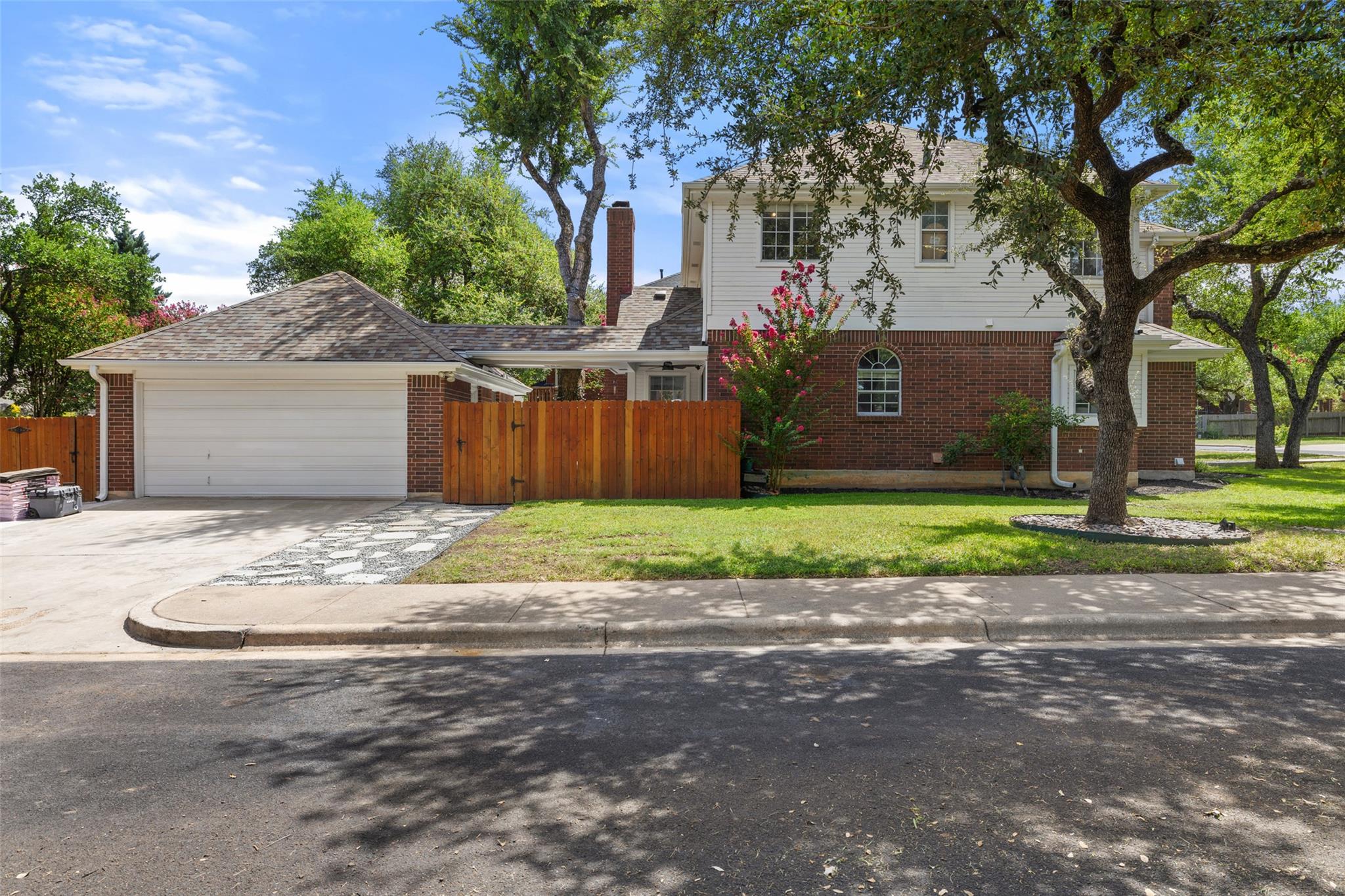 10707 Beckwood DR, Austin, TX 78726