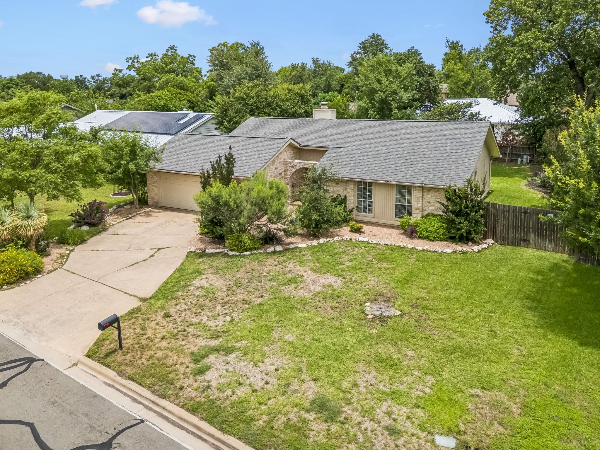10504 Wagon Gap DR, Austin, TX 78750