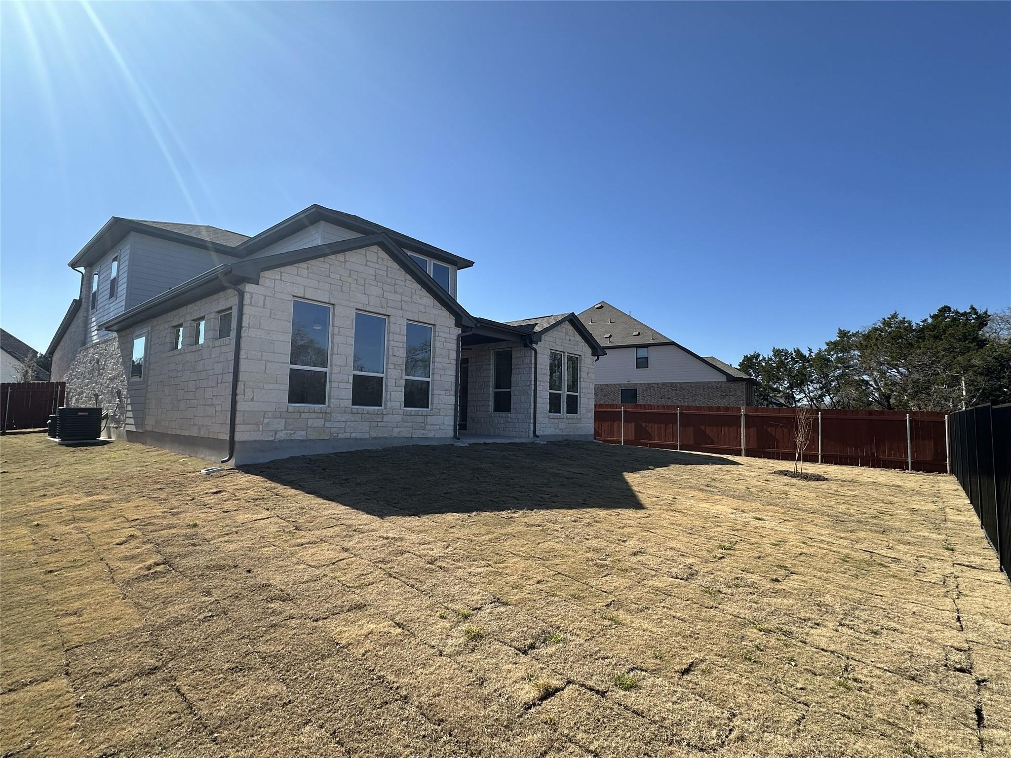 2209 Sarabanda ST, Round Rock, TX 78681