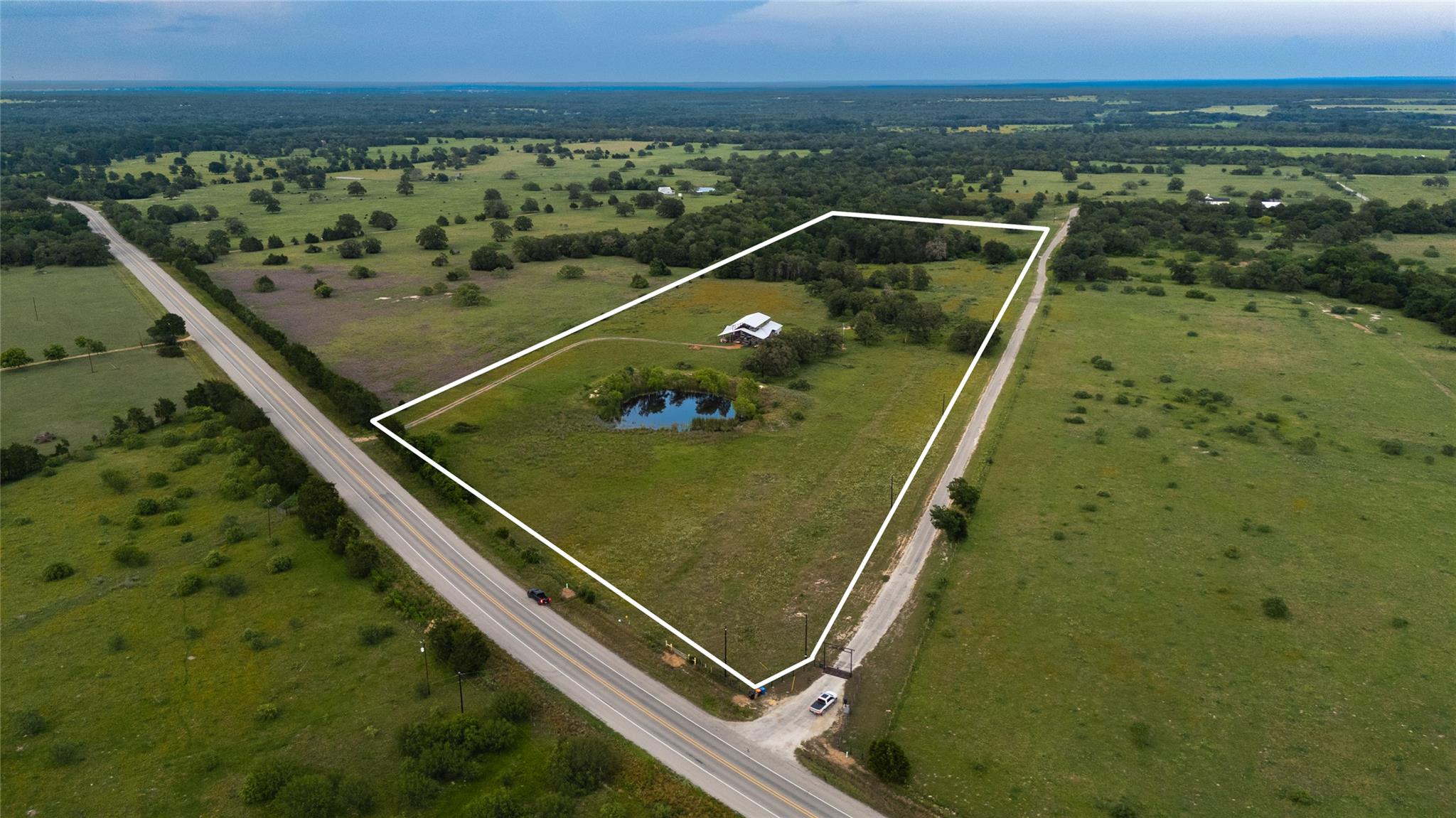 1395 S Highway 95 Hw, Smithville, TX 78957
