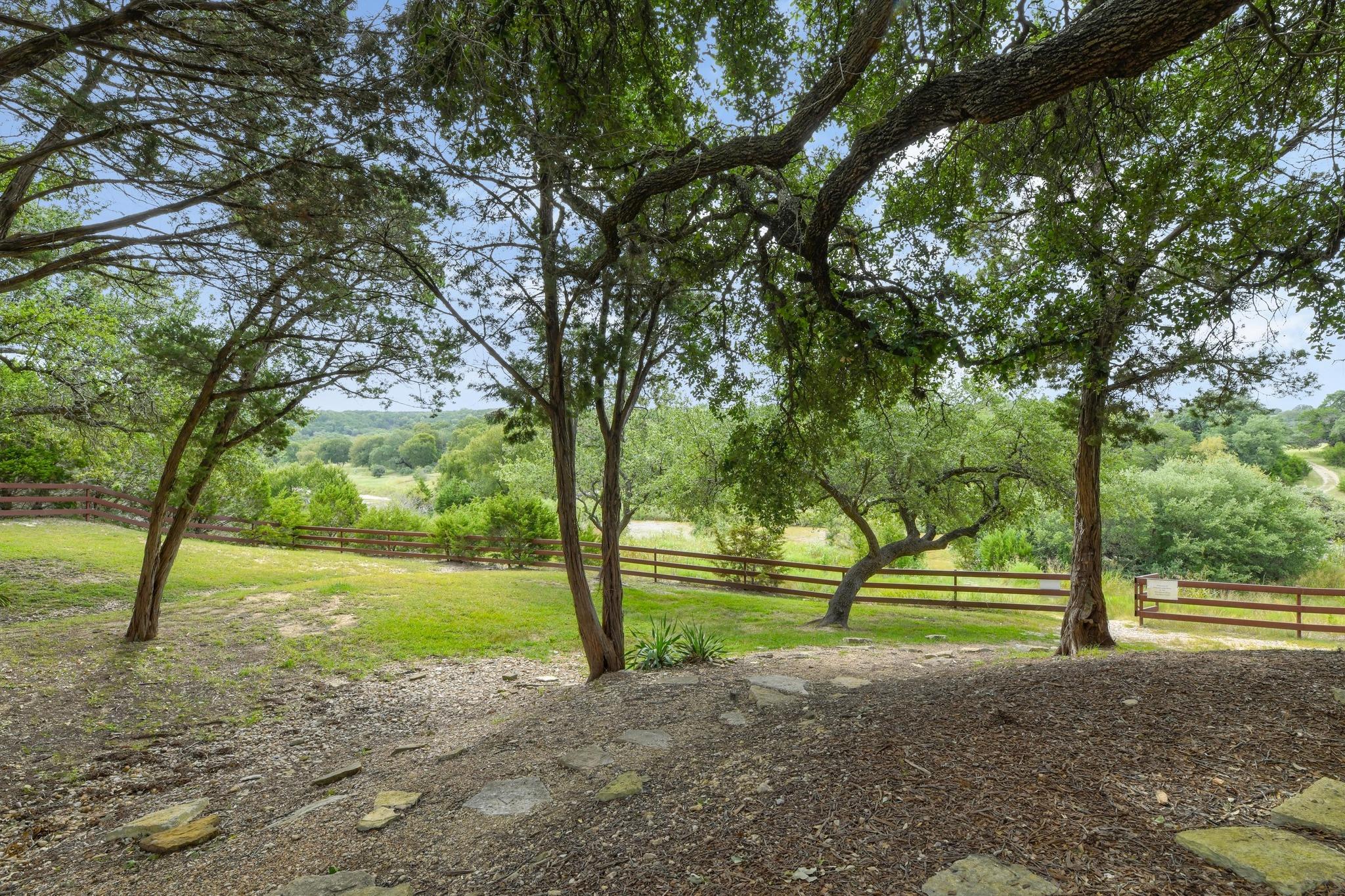 109 Westview DR, Georgetown, TX 78628