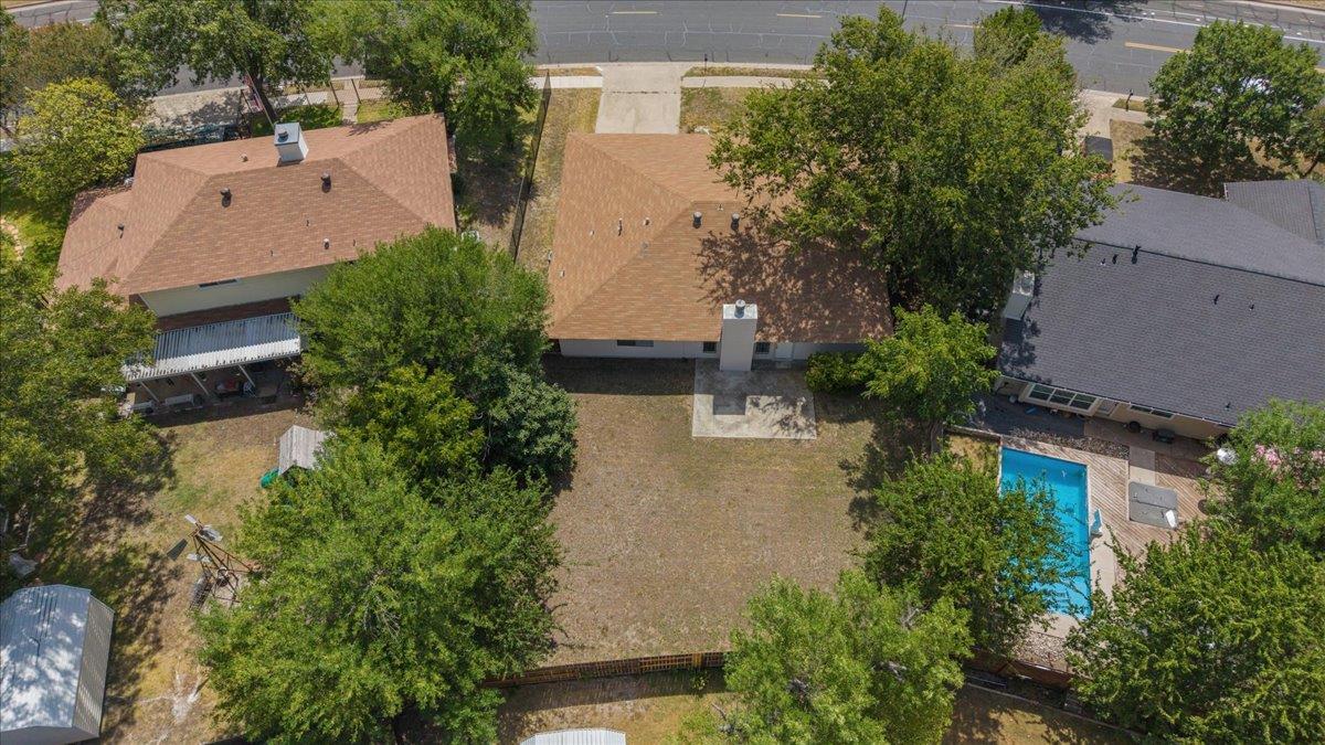 8200 Furness DR, Austin, TX 78753