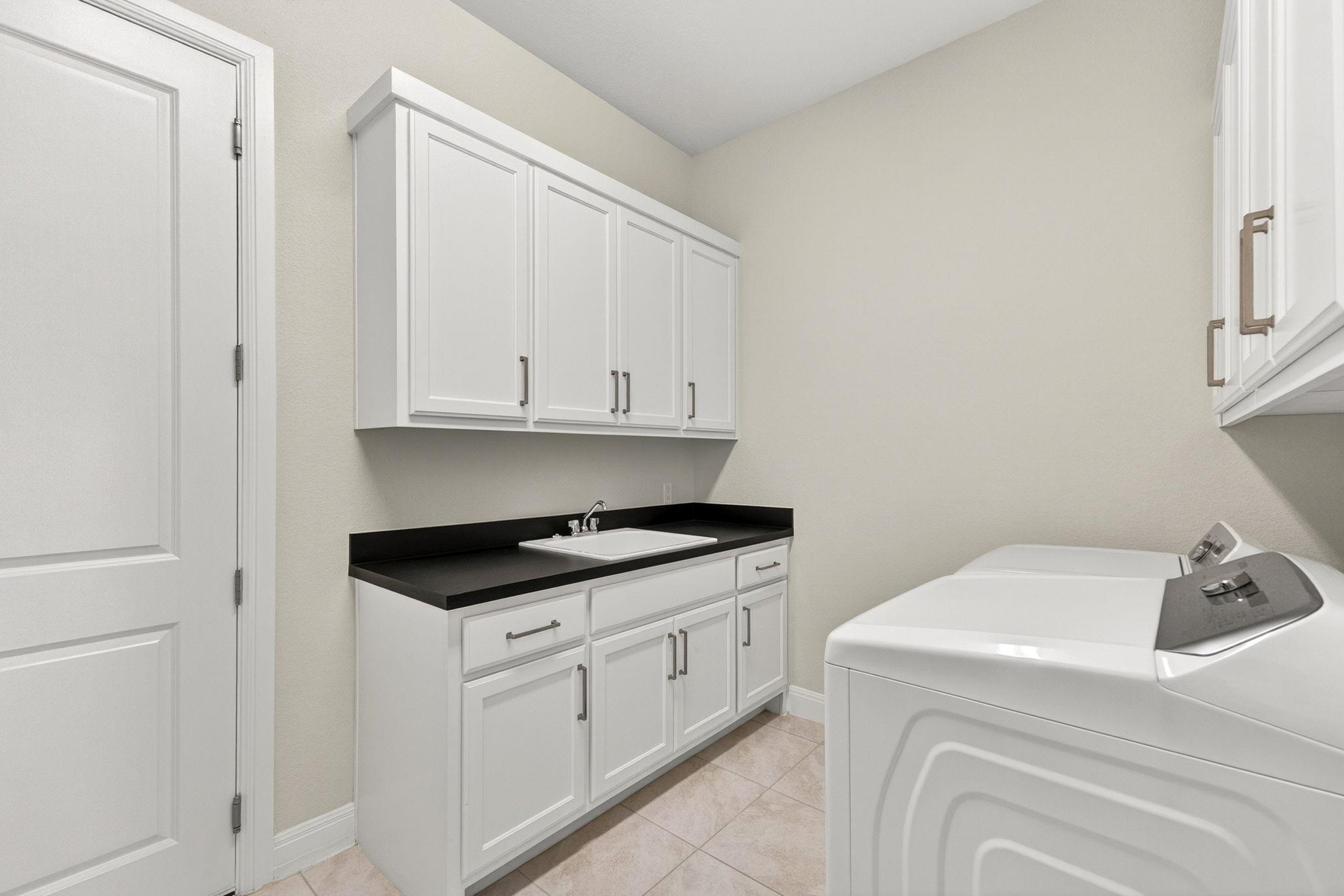 2407 Skywalk LN #61, Spicewood, TX 78669