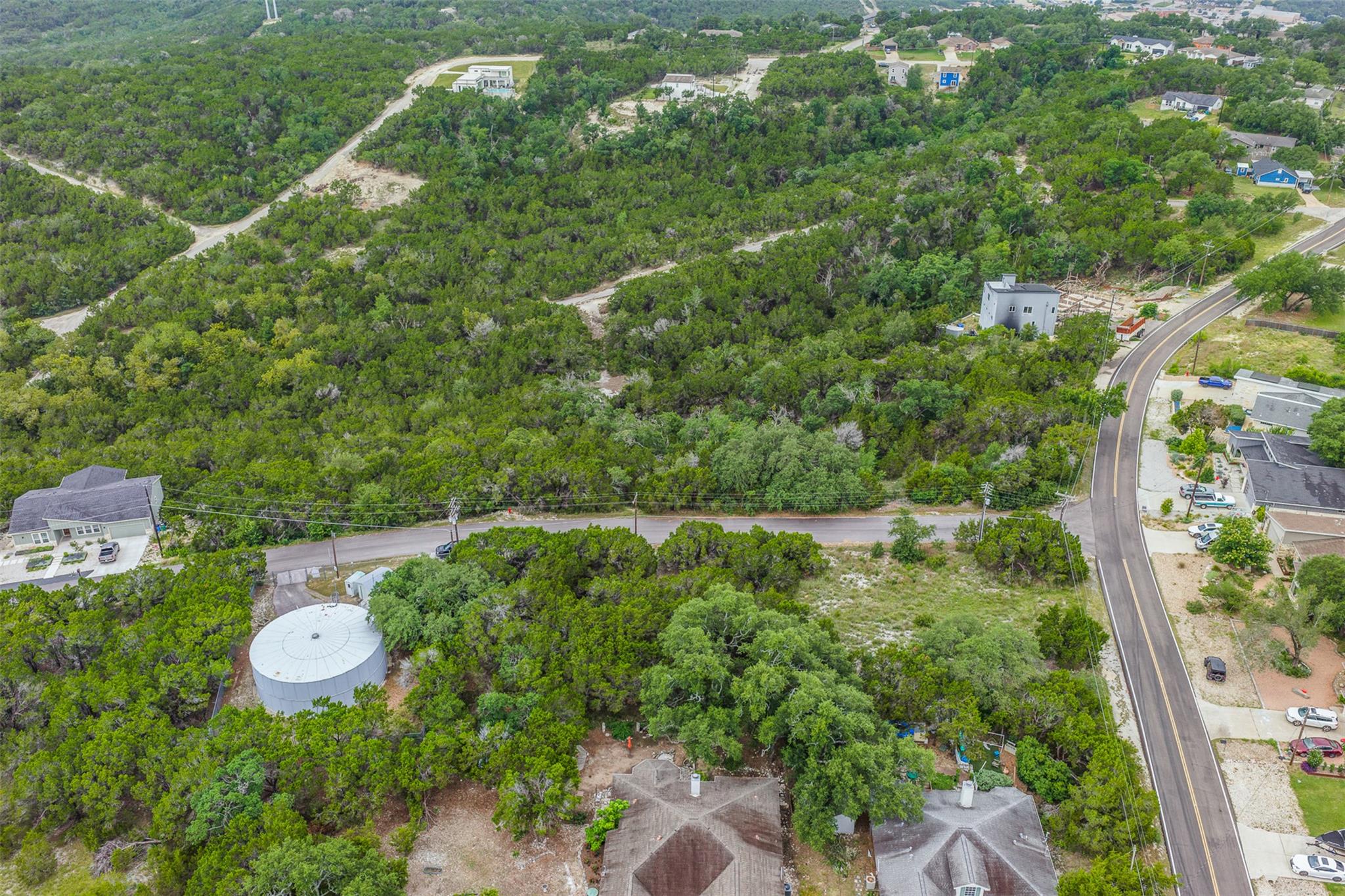 8503 Talon CIR, Lago Vista, TX 78645