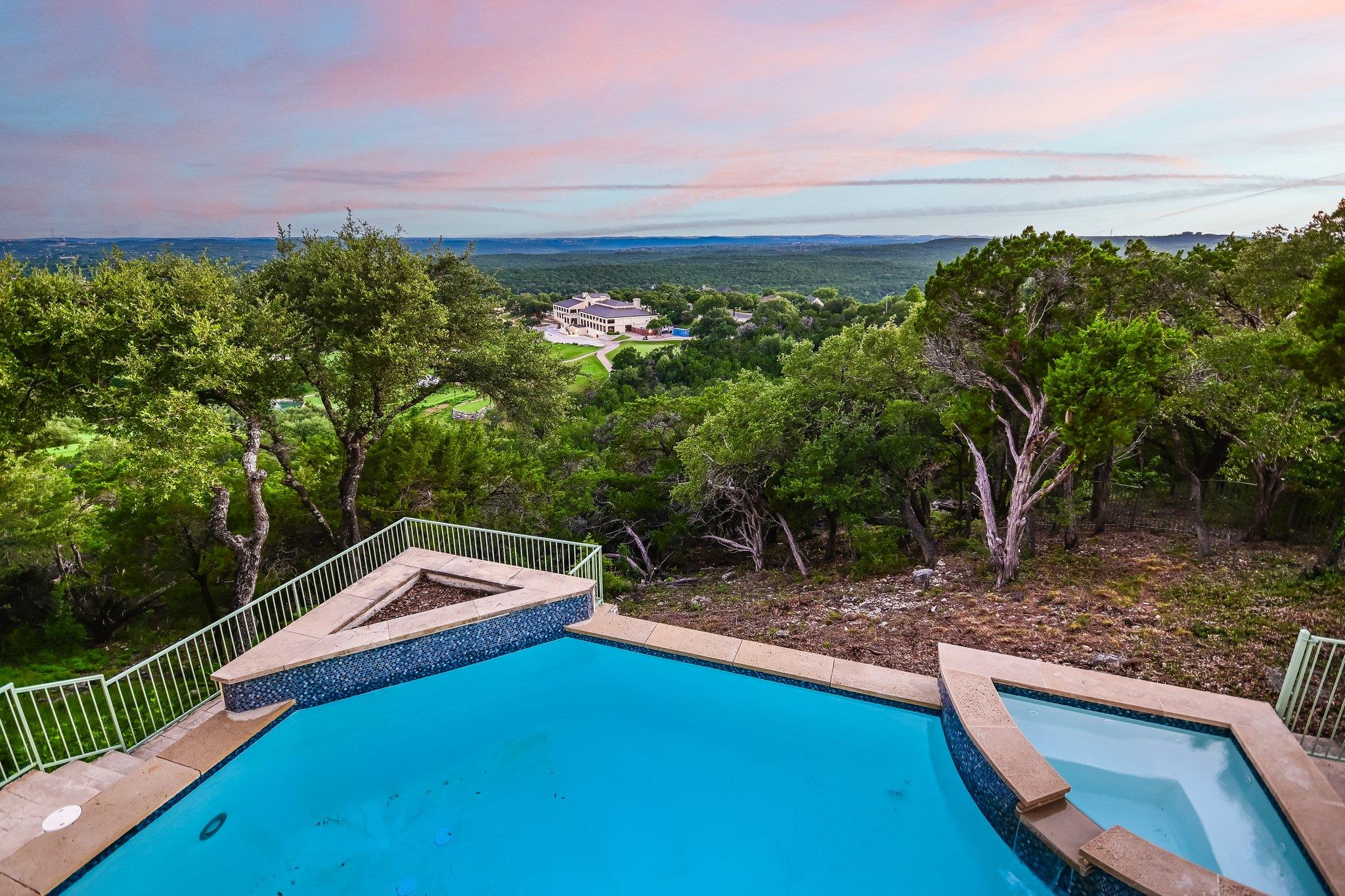 4501 Golf Vista DR, Austin, TX 78730