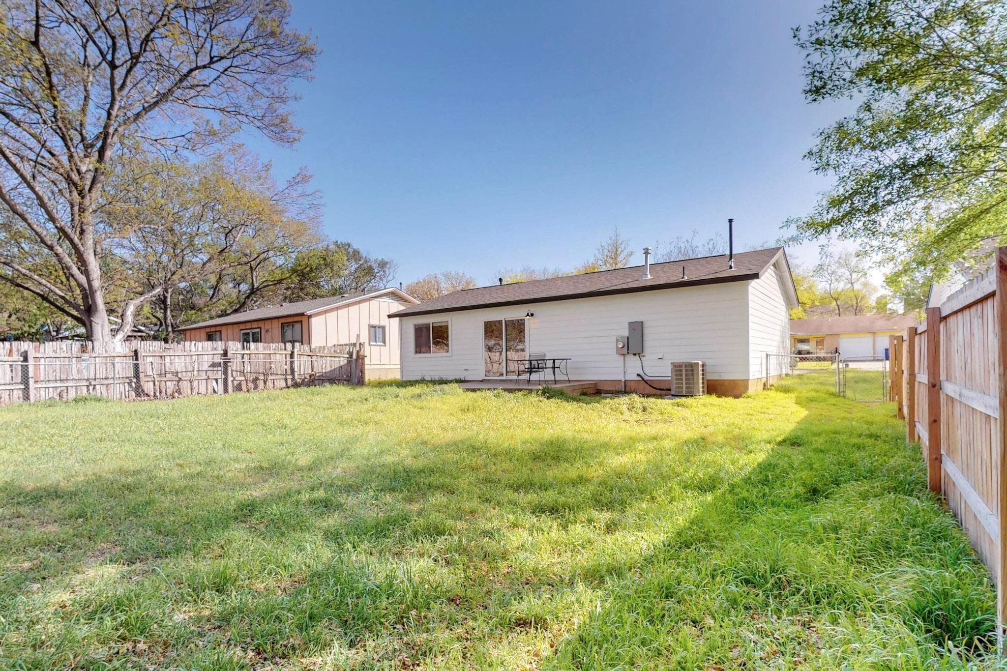 408 Blueberry HL, Austin, TX 78745