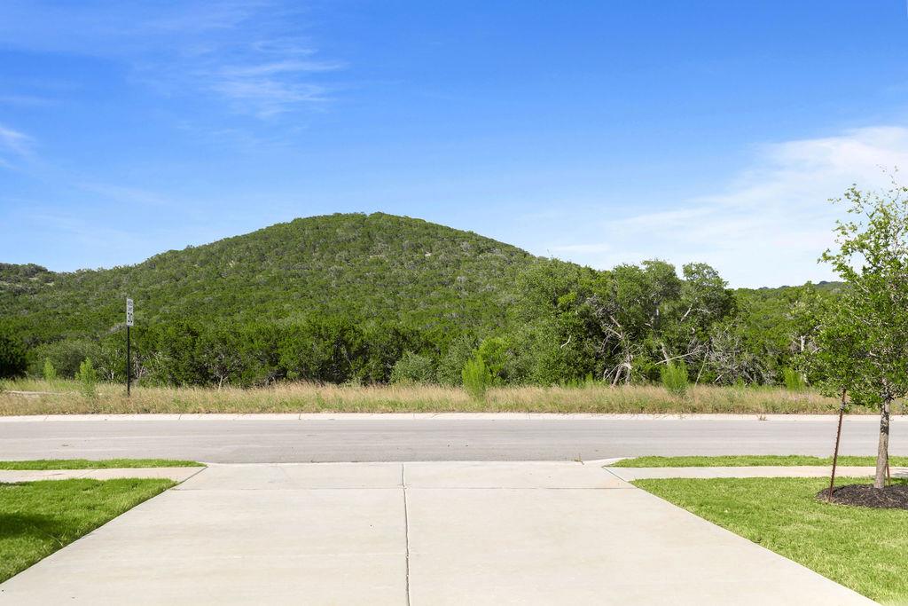8510 Red Bottle Brush RD, Lago Vista, TX 78645