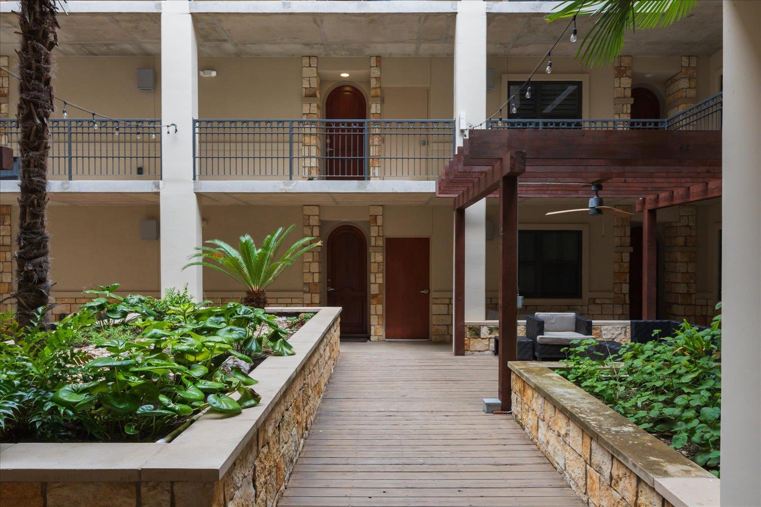 1812 West Ave #207, Austin, TX 78701