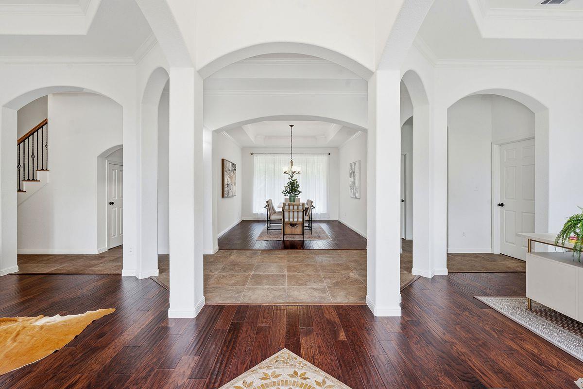 104 Quarry Lake EST, Liberty Hill, TX 78642