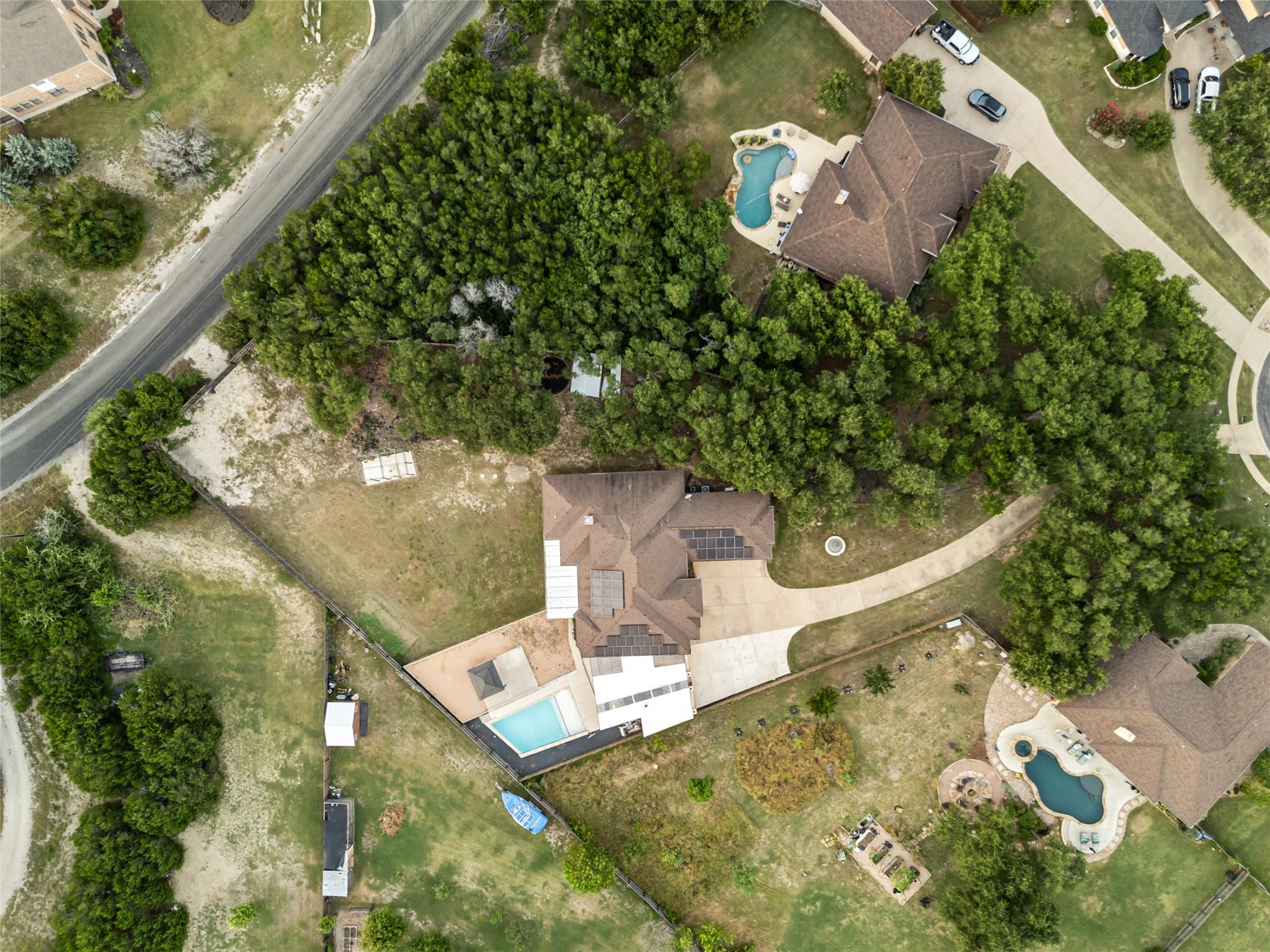 321 Sarahs LN, Liberty Hill, TX 78642