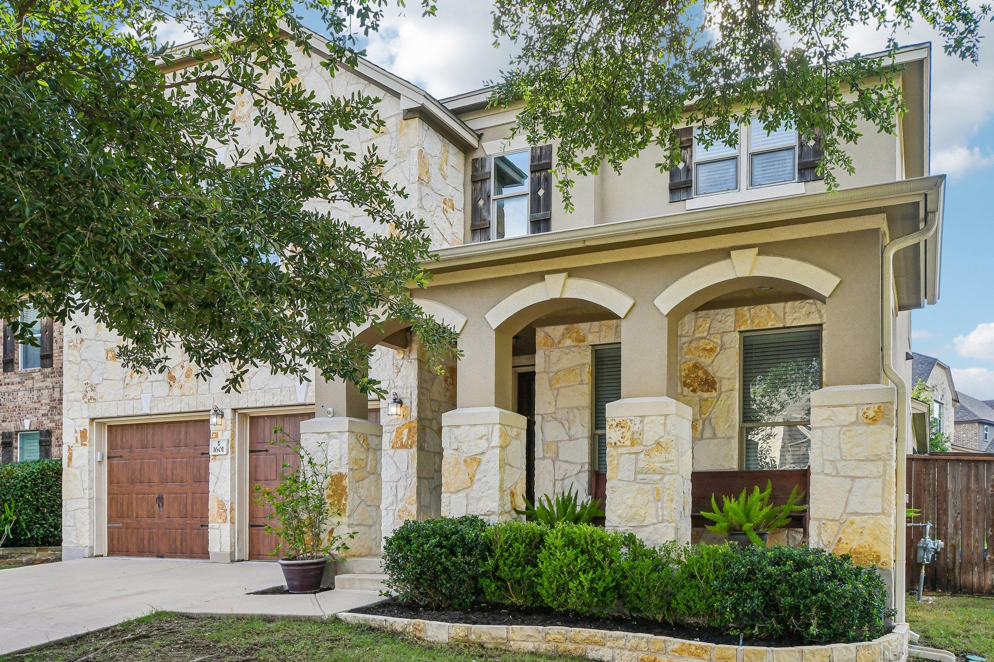1601 Bovina DR, Leander, TX 78641