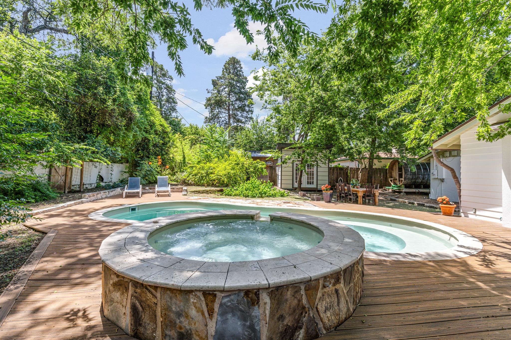 1208 Fairwood RD, Austin, TX 78722