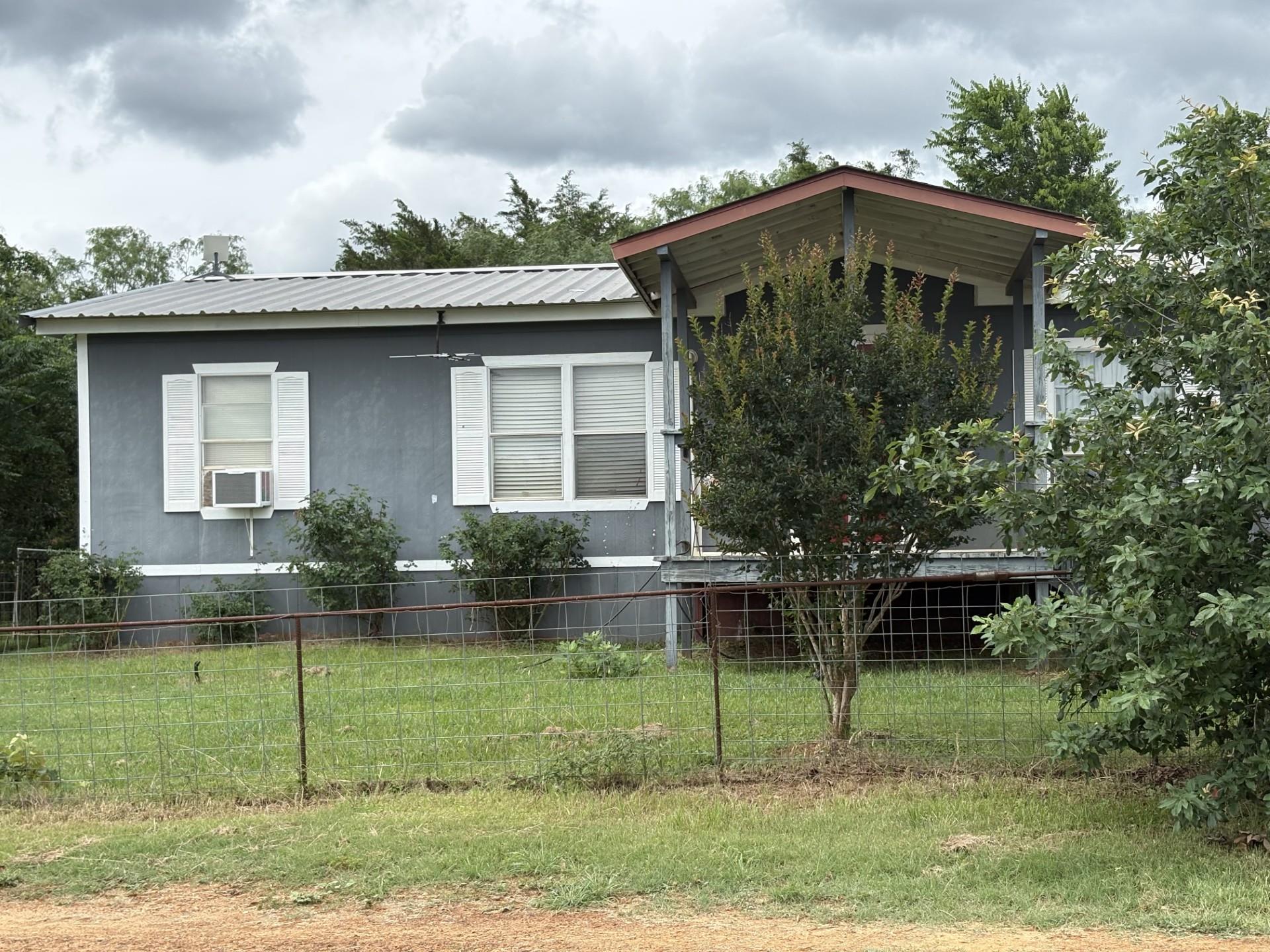 2990 S 304 Hw, Rosanky, TX 78953