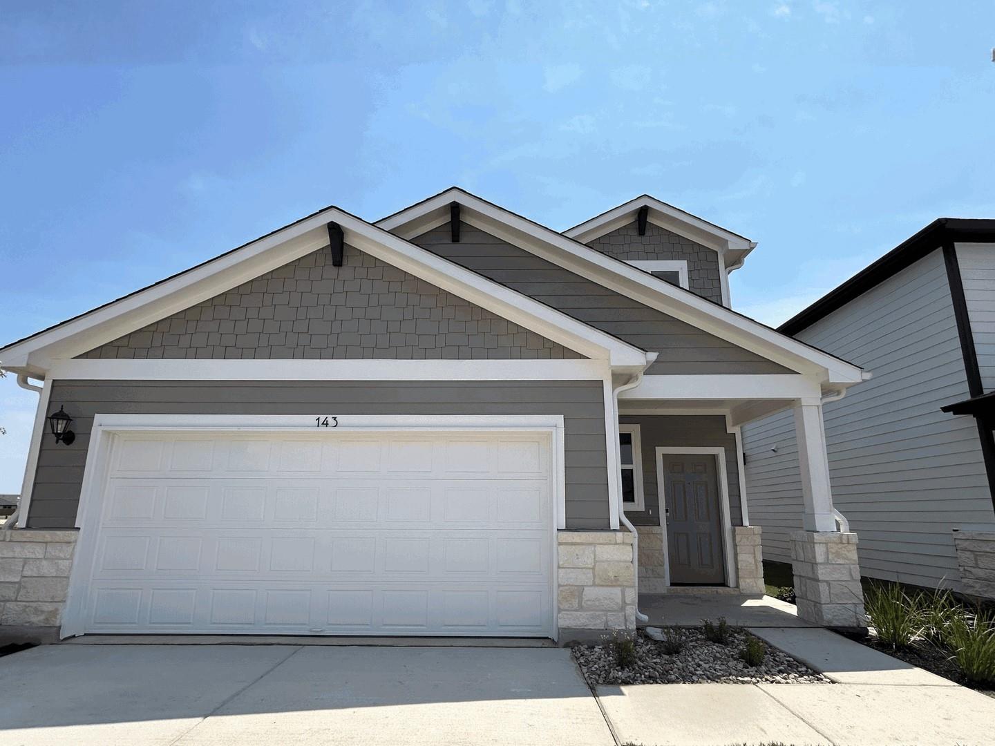 143 Hornet ST, Elgin, TX 78621