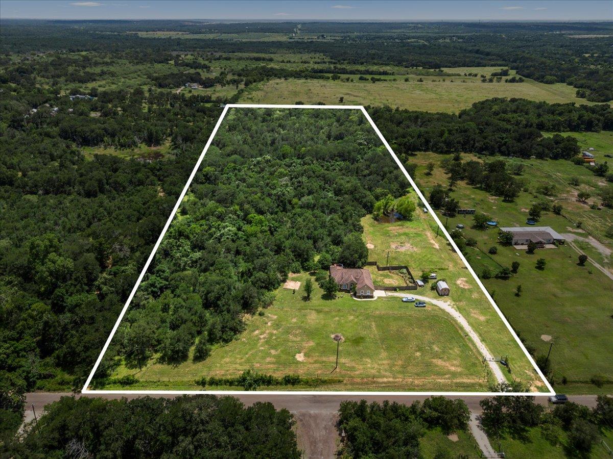 437 Balch RD, Elgin, TX 78621