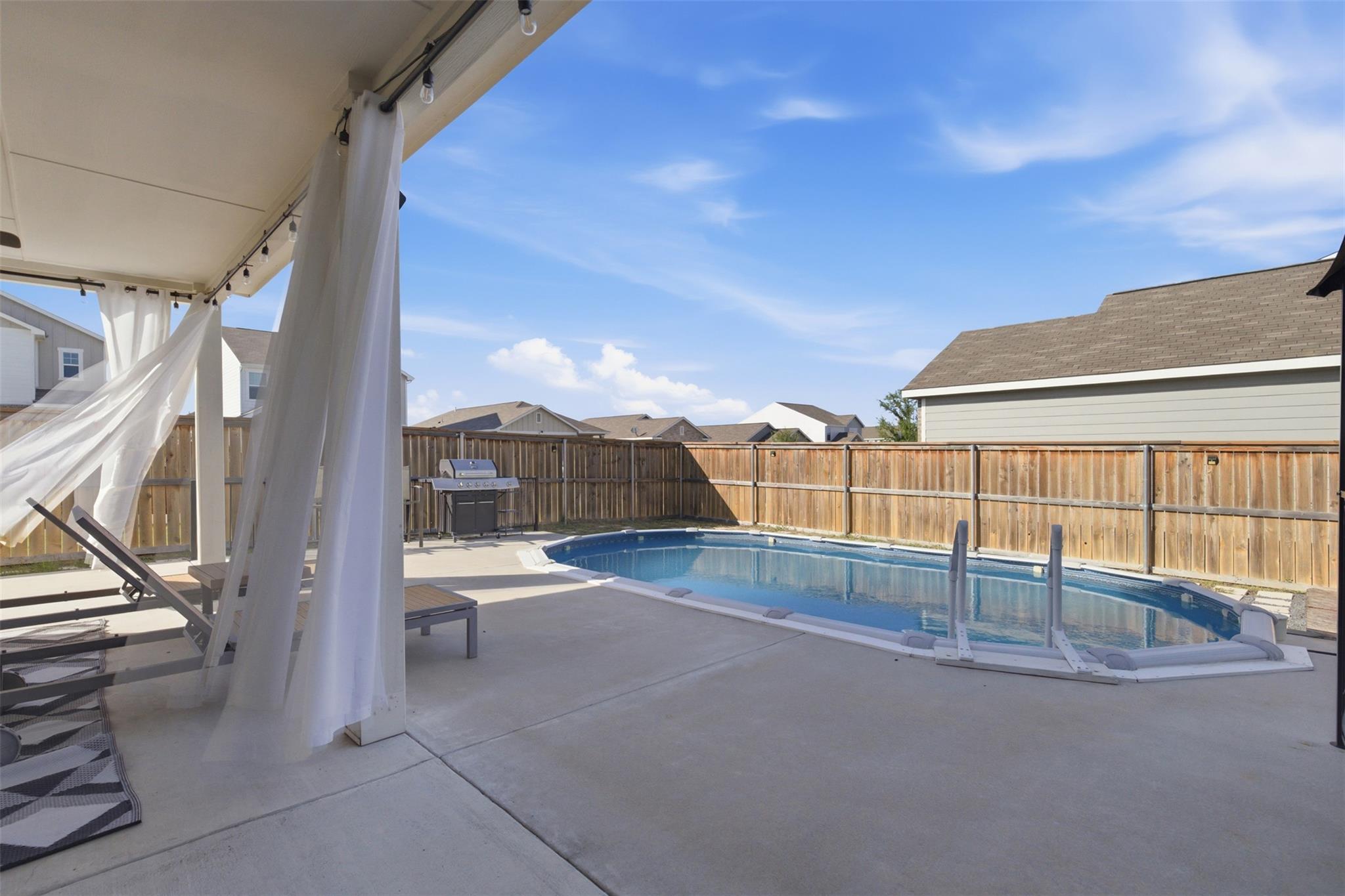 101 Magnum Force DR, Jarrell, TX 76537