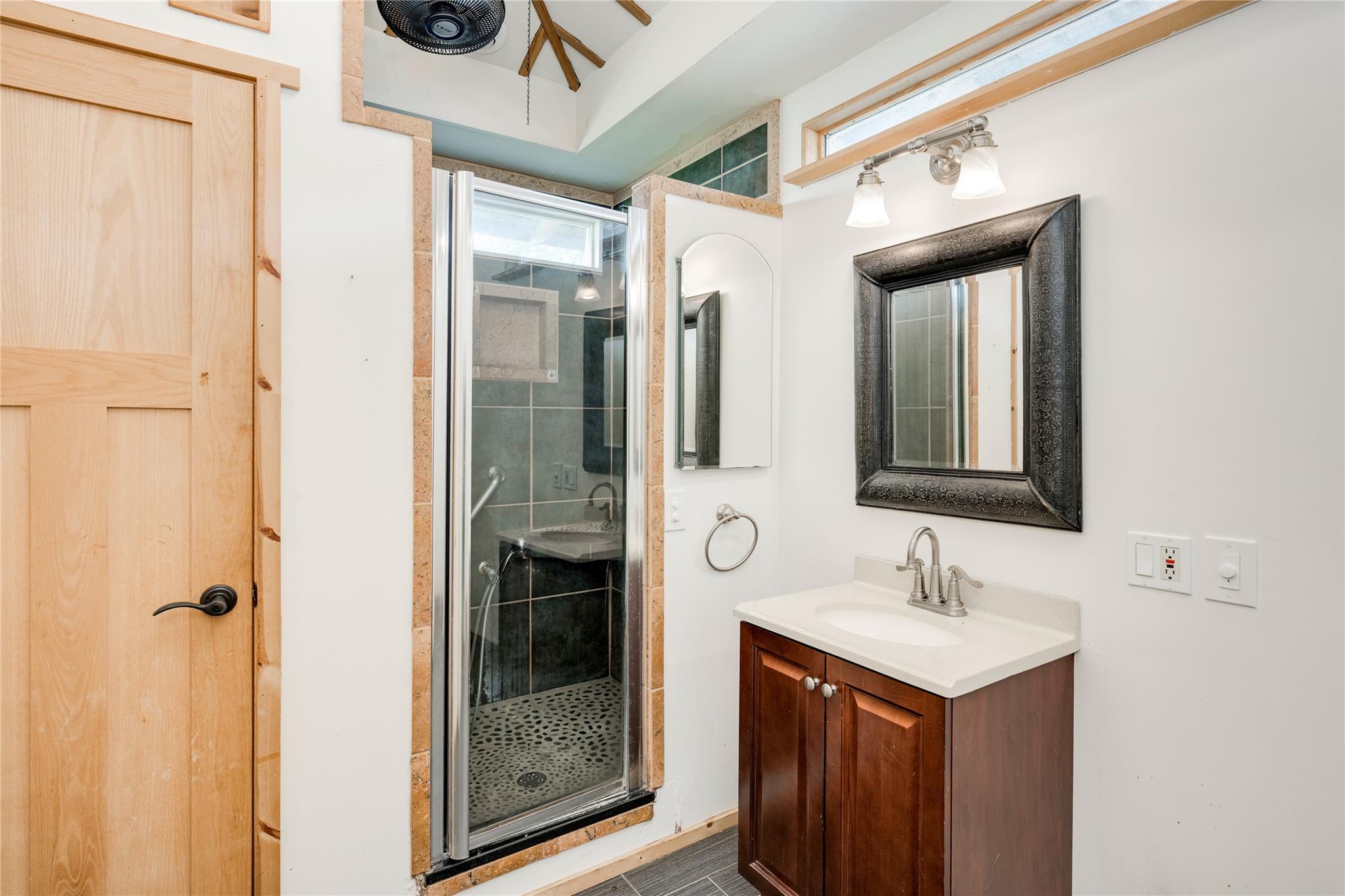 2713 Sweeney LN, Austin, TX 78723