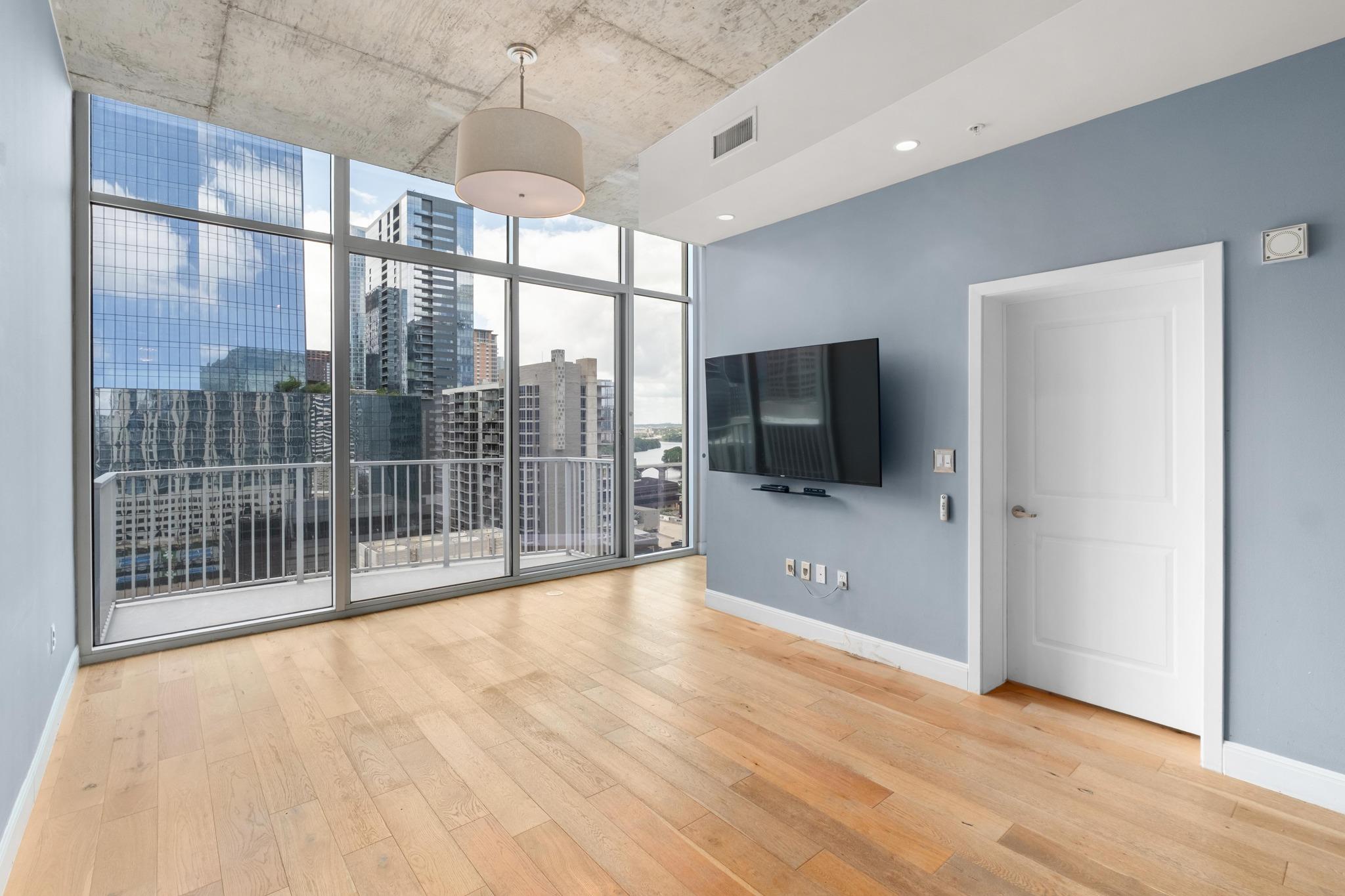 360 Nueces ST #1611, Austin, TX 78701