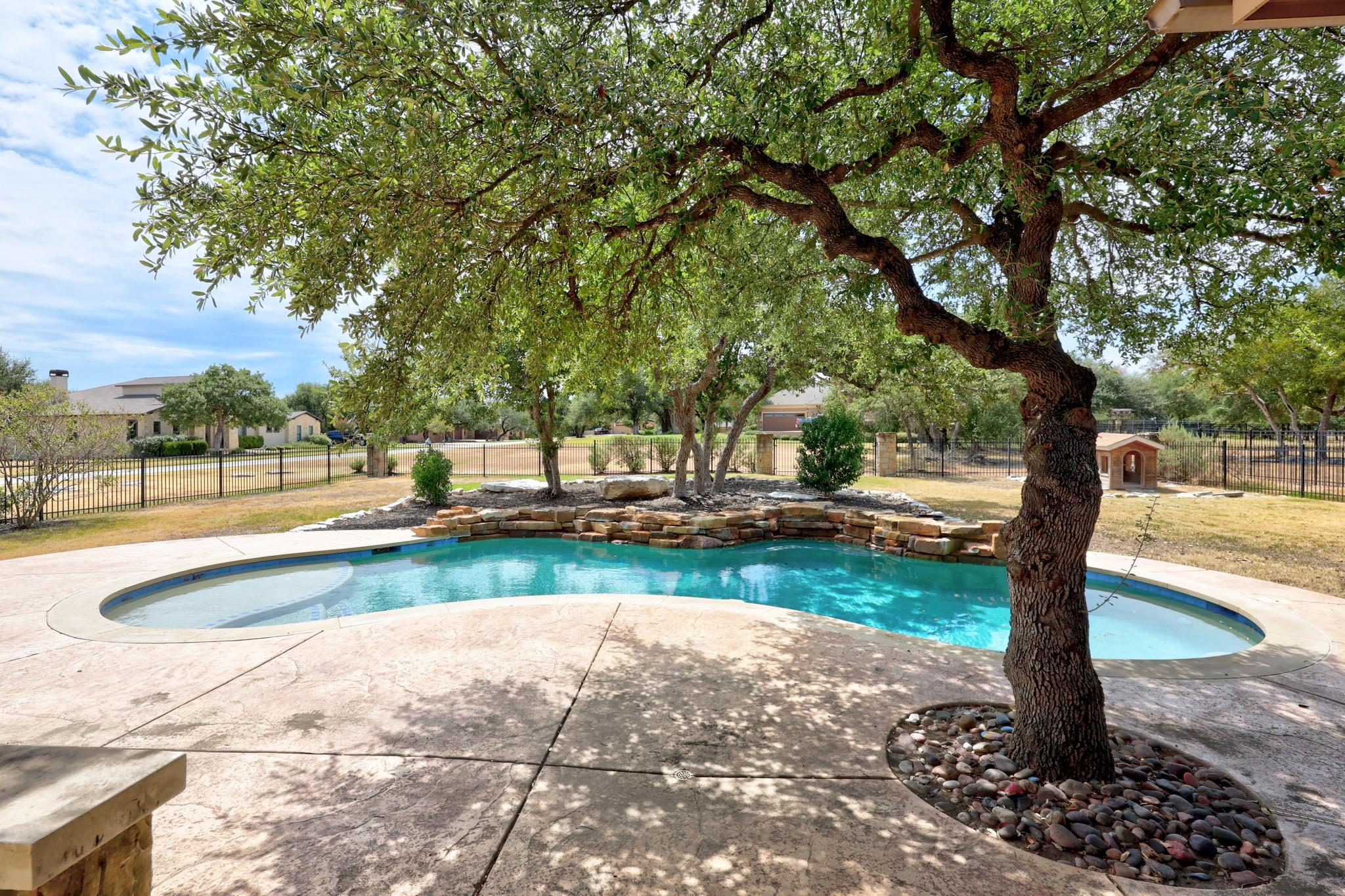 1003 Lucinda TER, Georgetown, TX 78628
