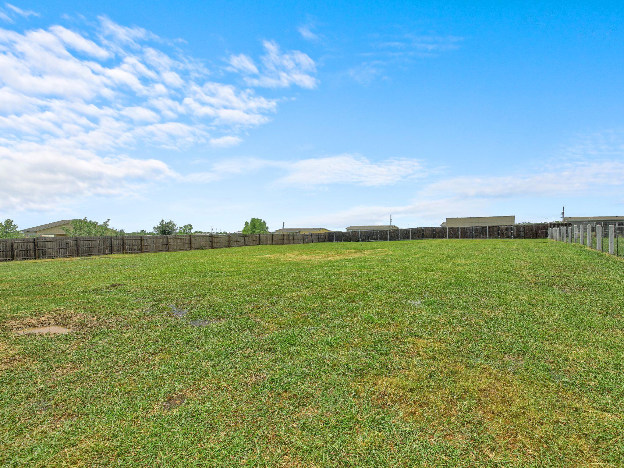 271 Alma LN, Kyle, TX 78640