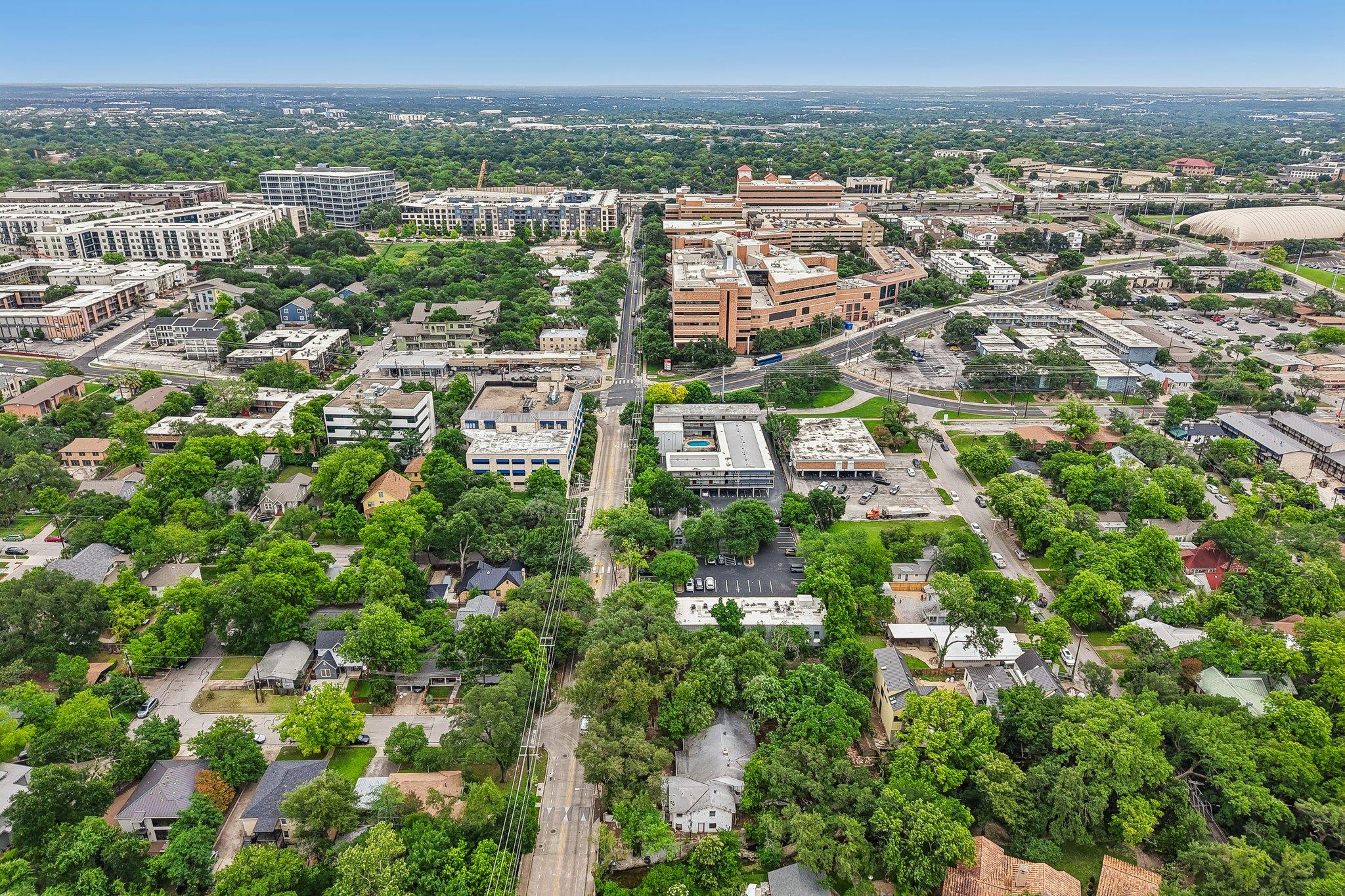 801 E 32nd ST, Austin, TX 78705