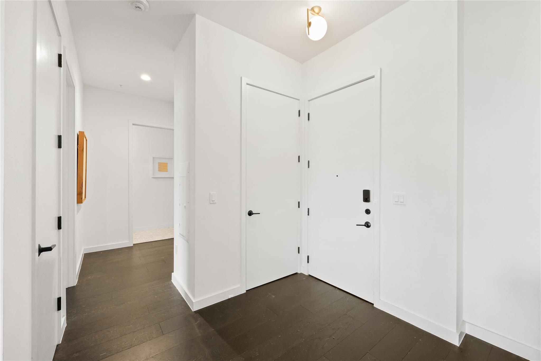 800 Embassy DR #602, Austin, TX 78702