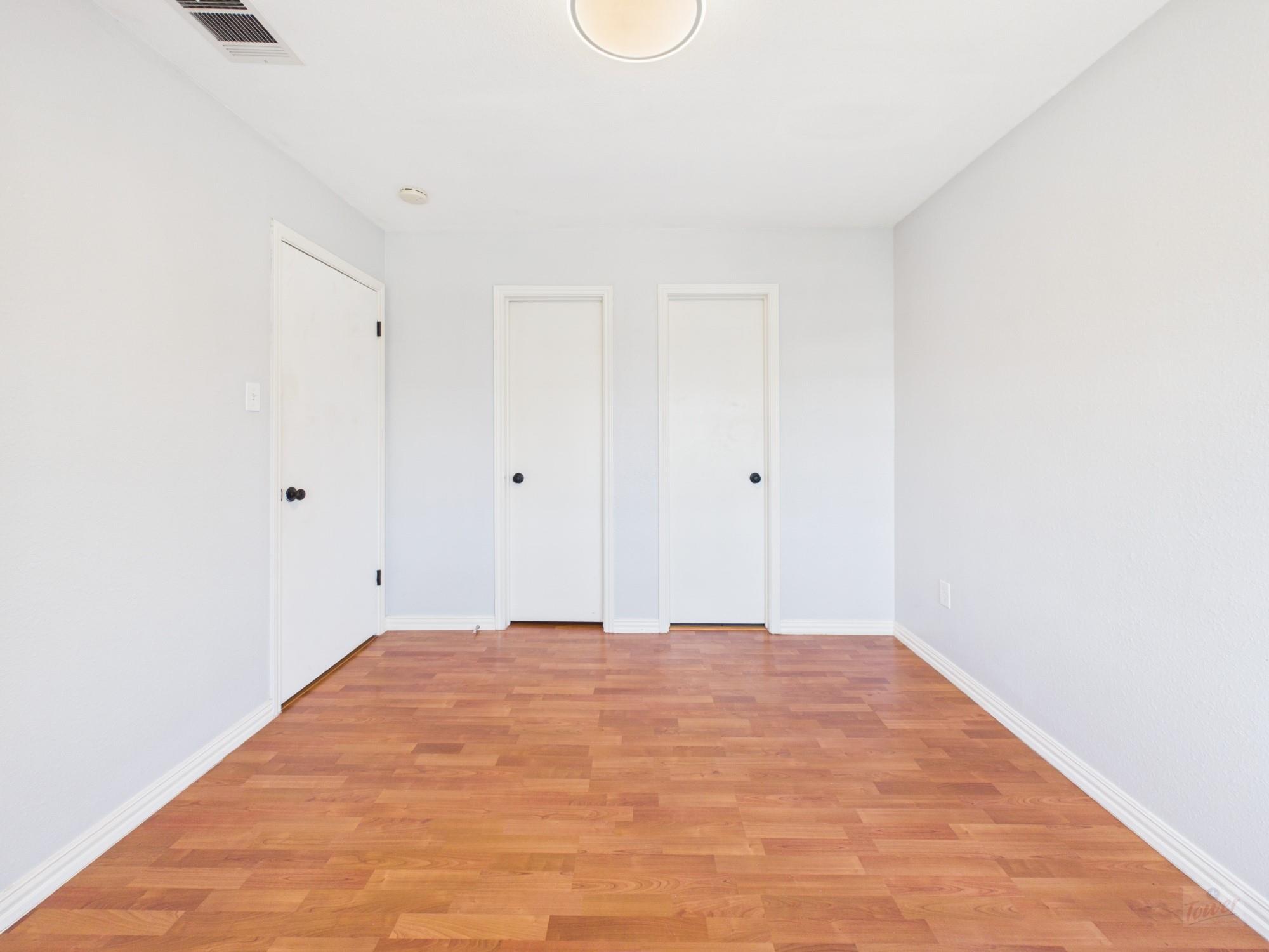 2409 Leon ST #201, Austin, TX 78705