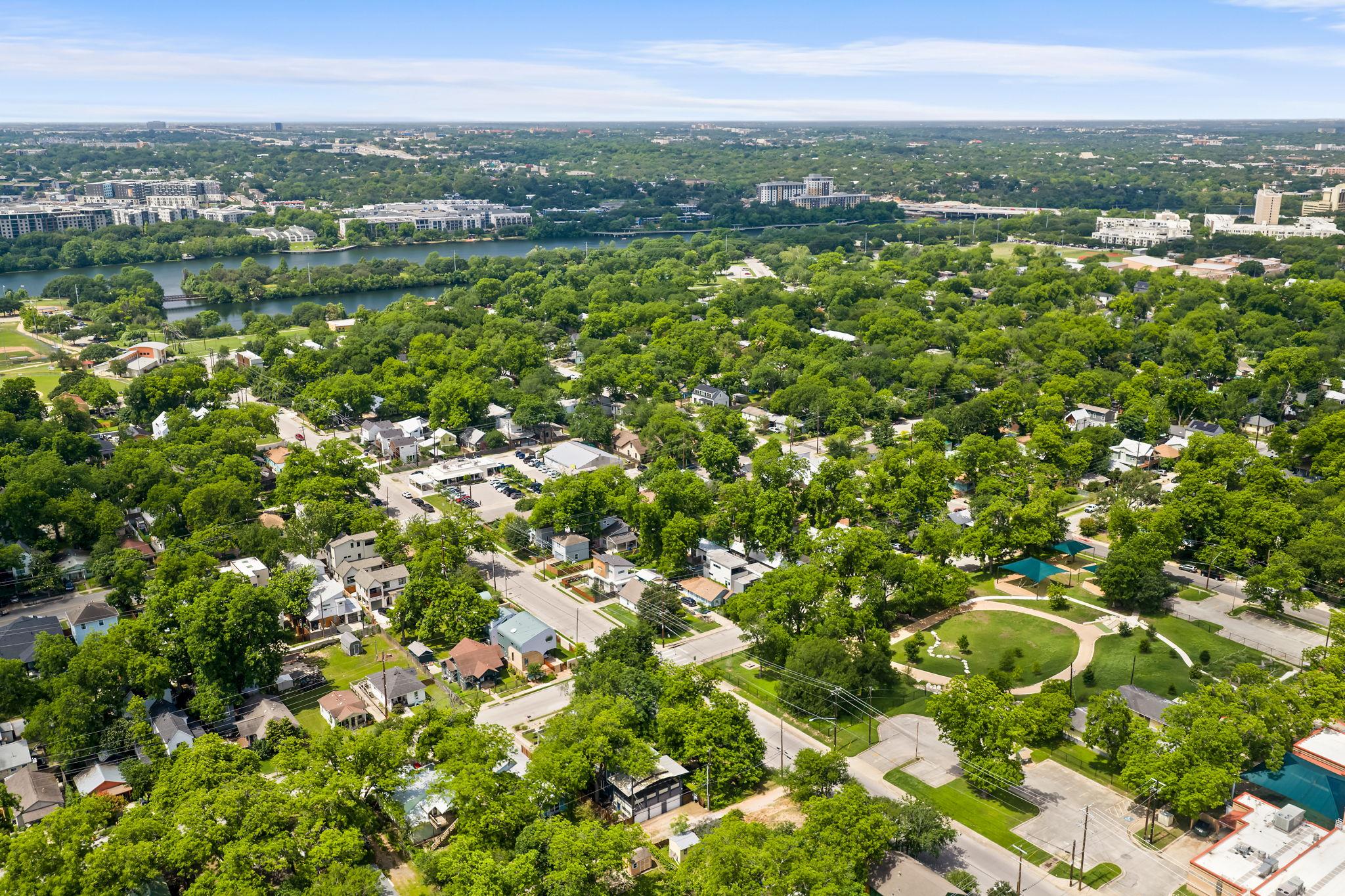2202 Garden ST #B, Austin, TX 78702