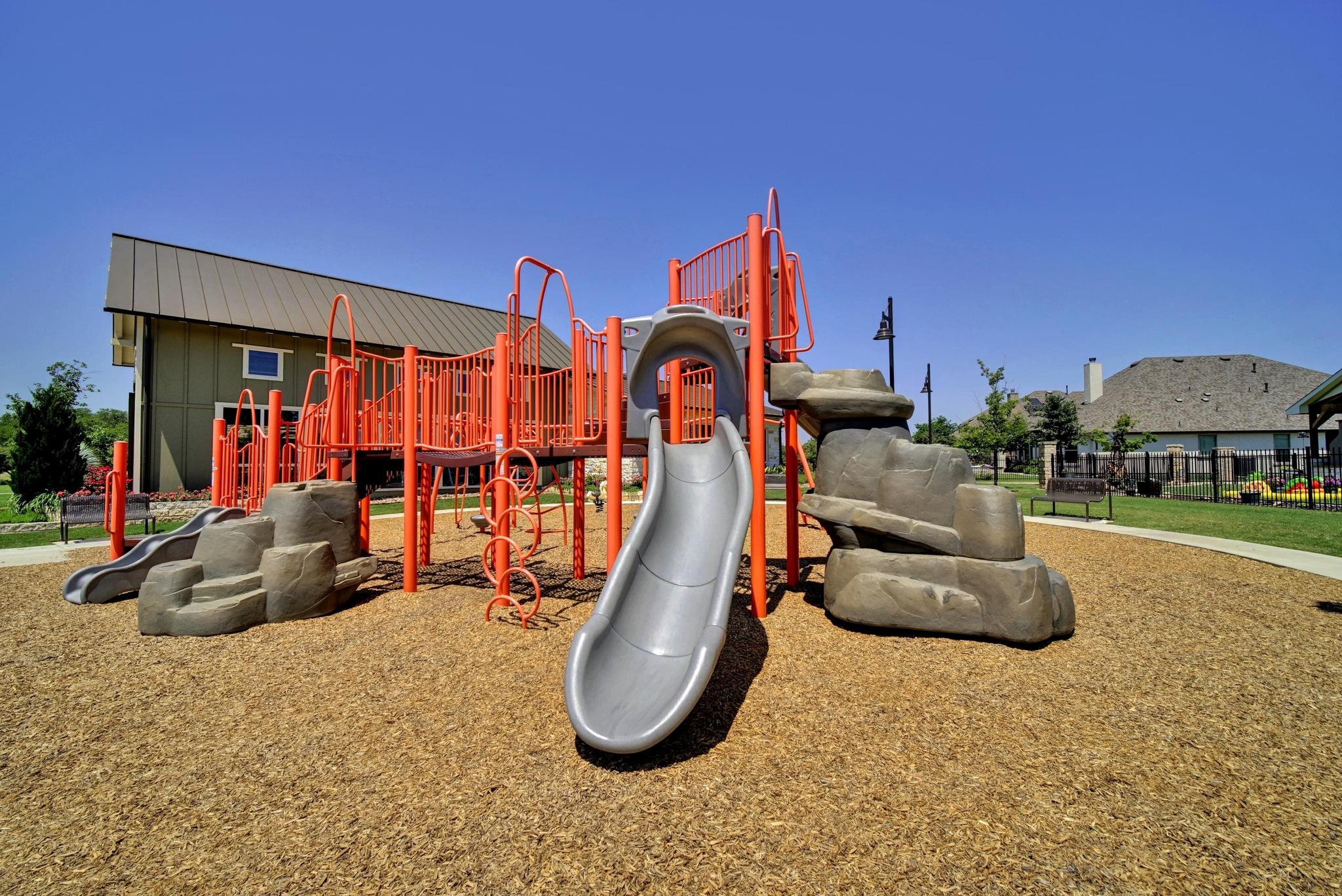 124 Banyon DR, Liberty Hill, TX 78642