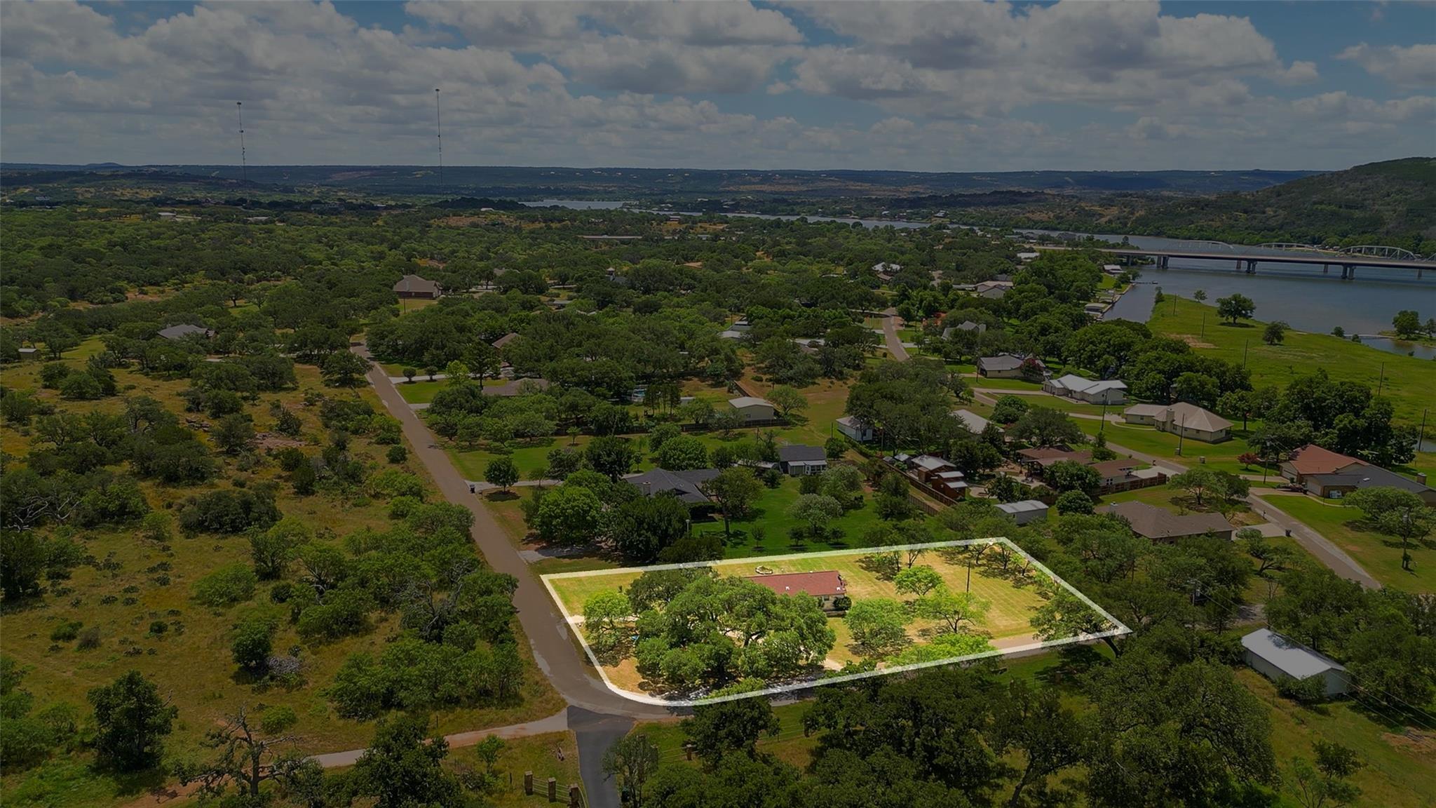 160 County Road 141, Burnet, TX 78611