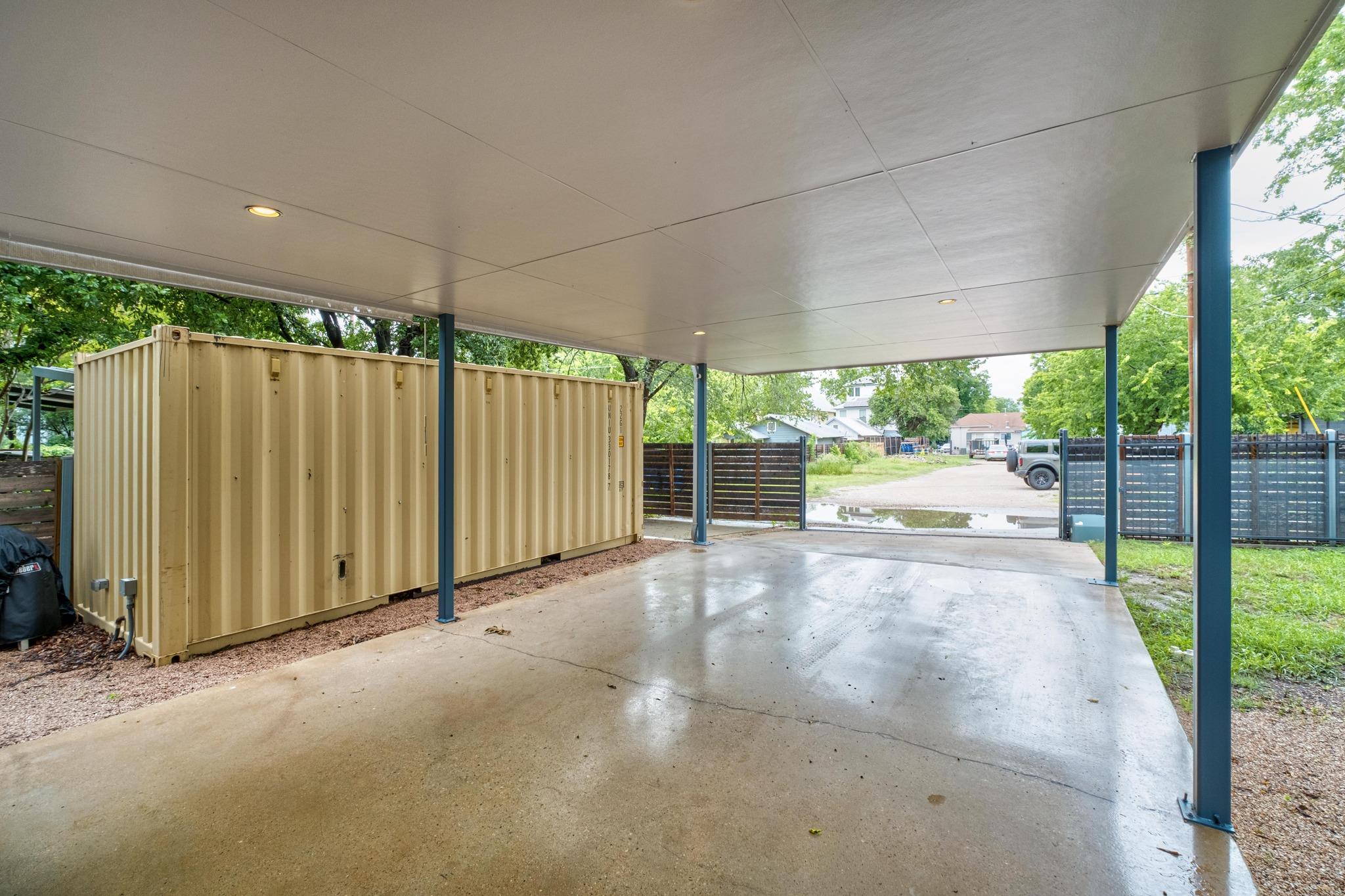 604 W Live Oak ST, Austin, TX 78704