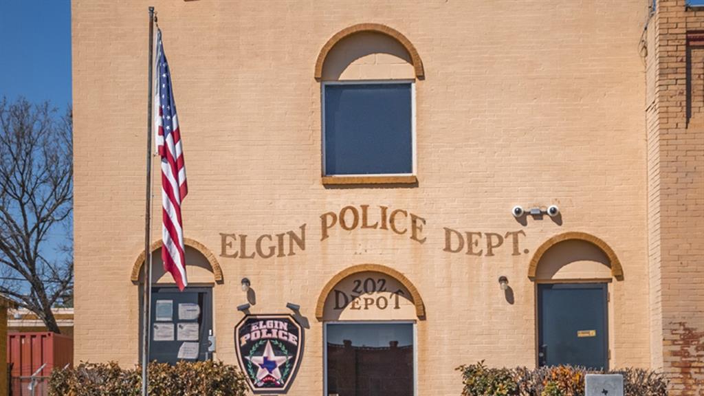 19300 Bear Grass DR, Elgin, TX 78621