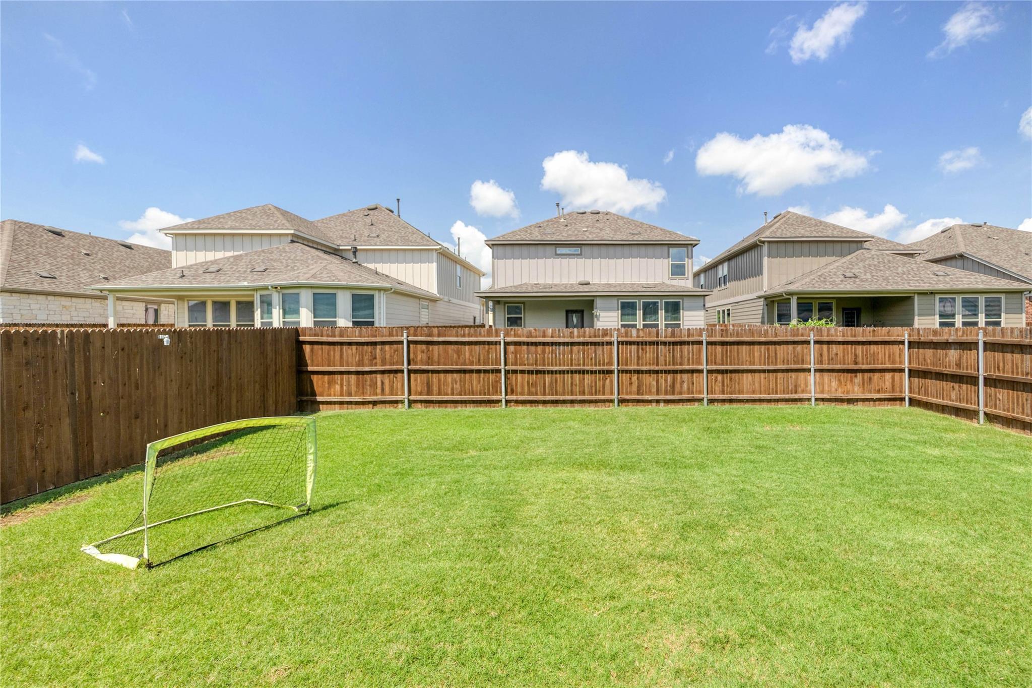 141 Janelle LN, Liberty Hill, TX 78642