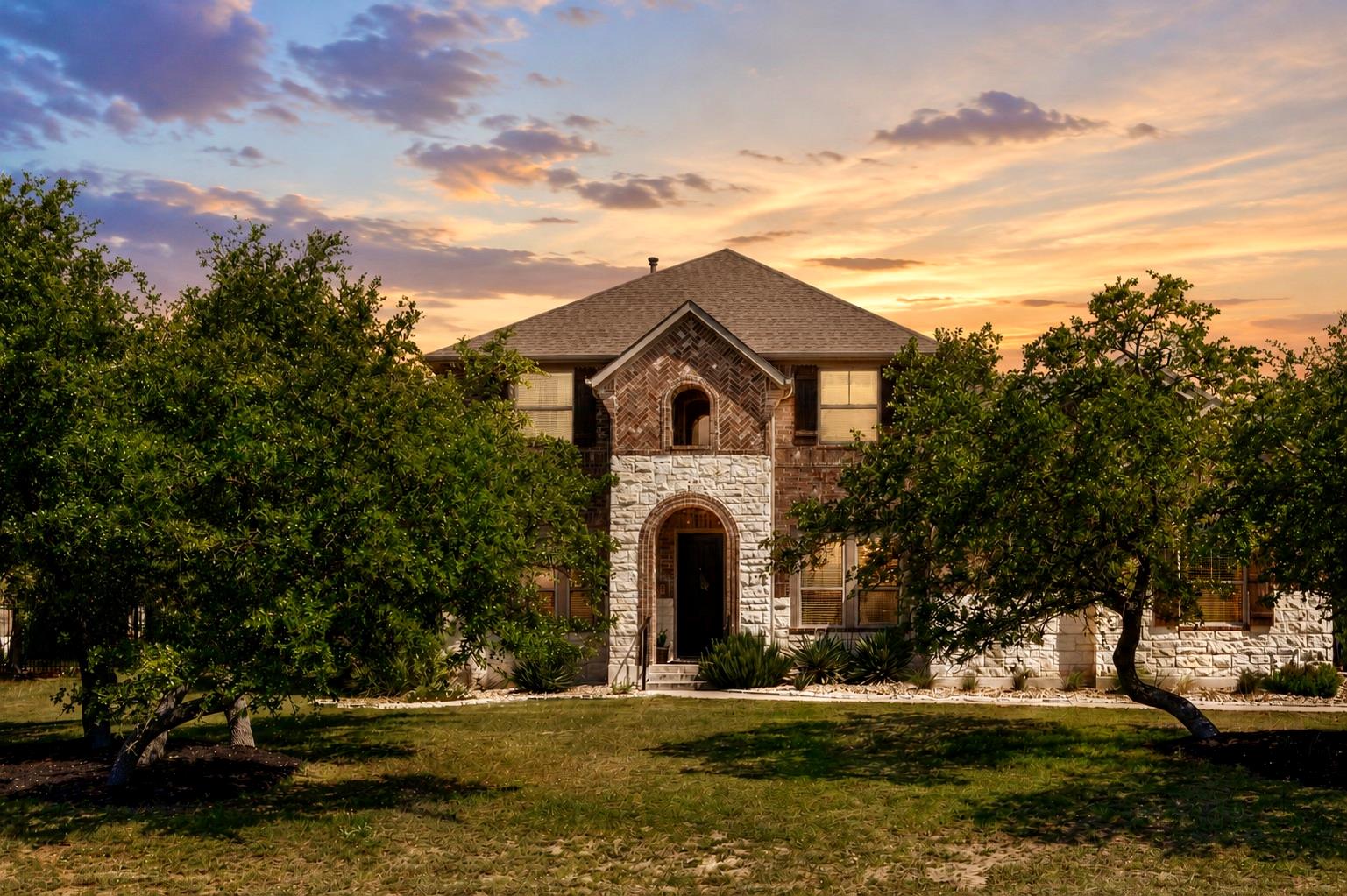 1135 Blue Ridge DR, Dripping Springs, TX 78620