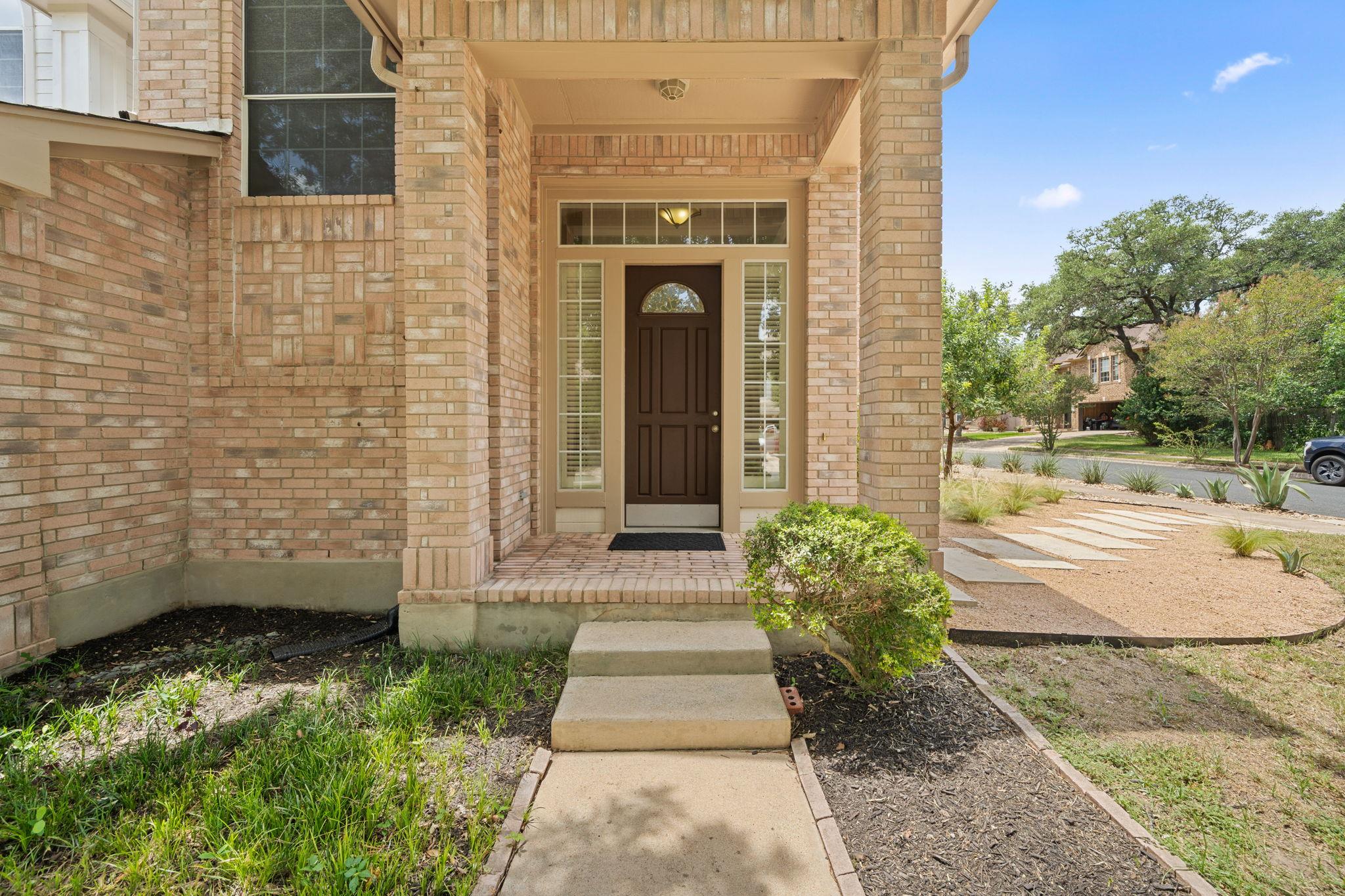 7808 Cheno Cortina TRL, Austin, TX 78749