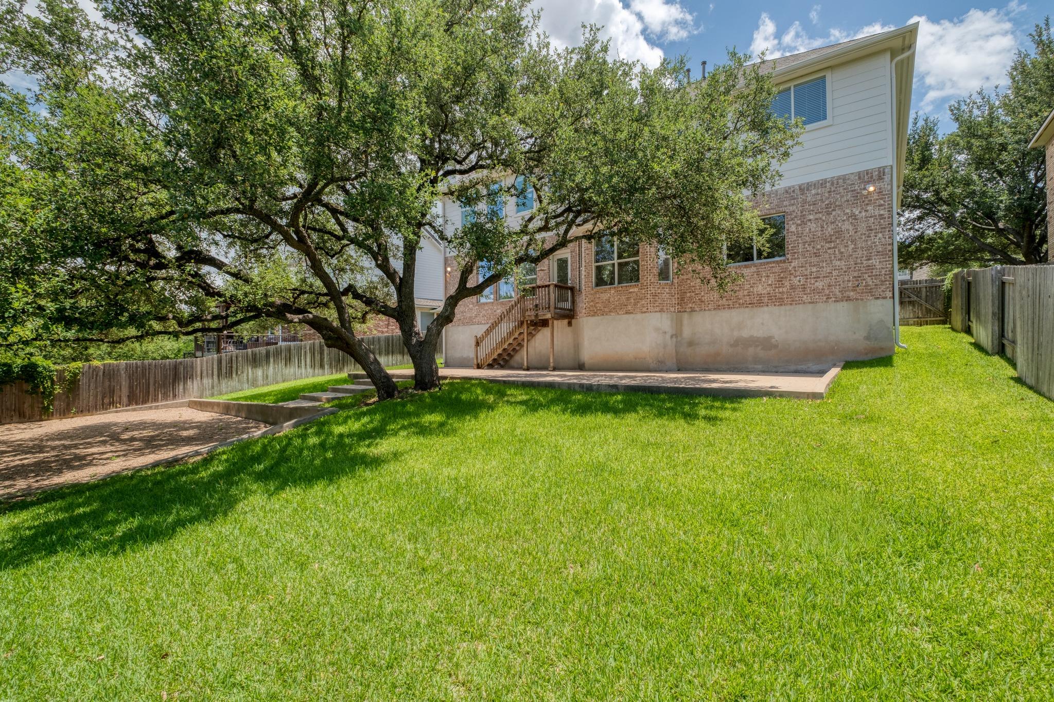 8311 Lofty LN, Round Rock, TX 78681