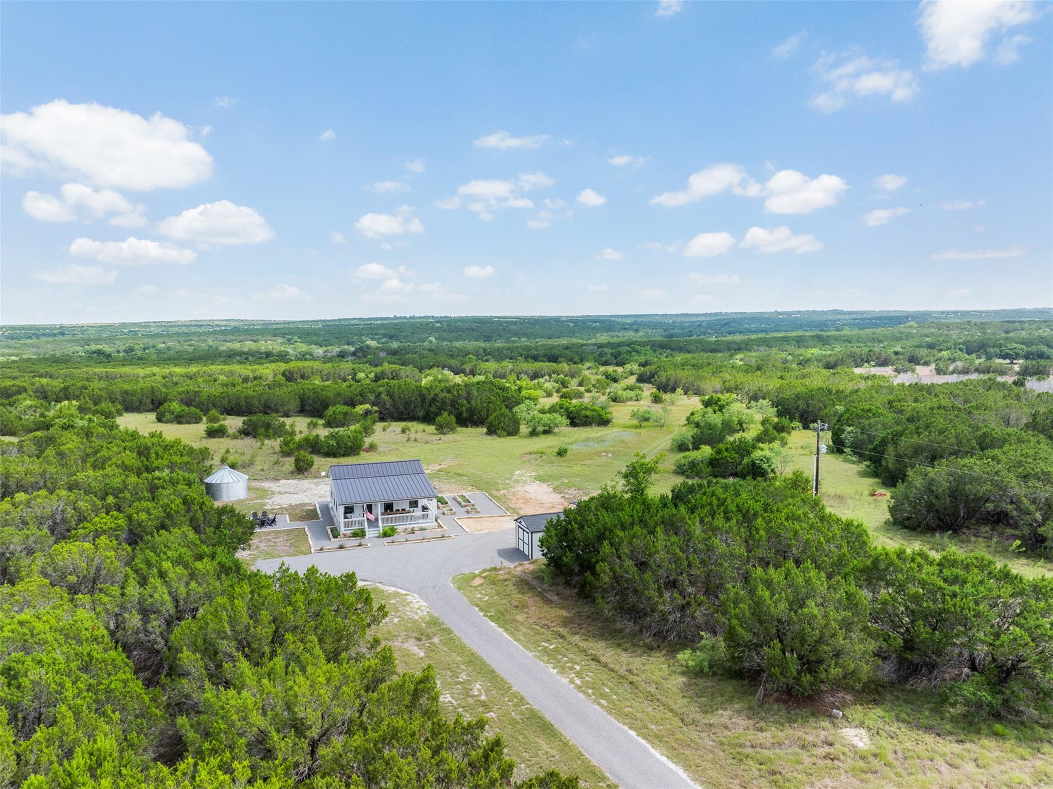 2555 County Road 1139, Lampasas, TX 76550