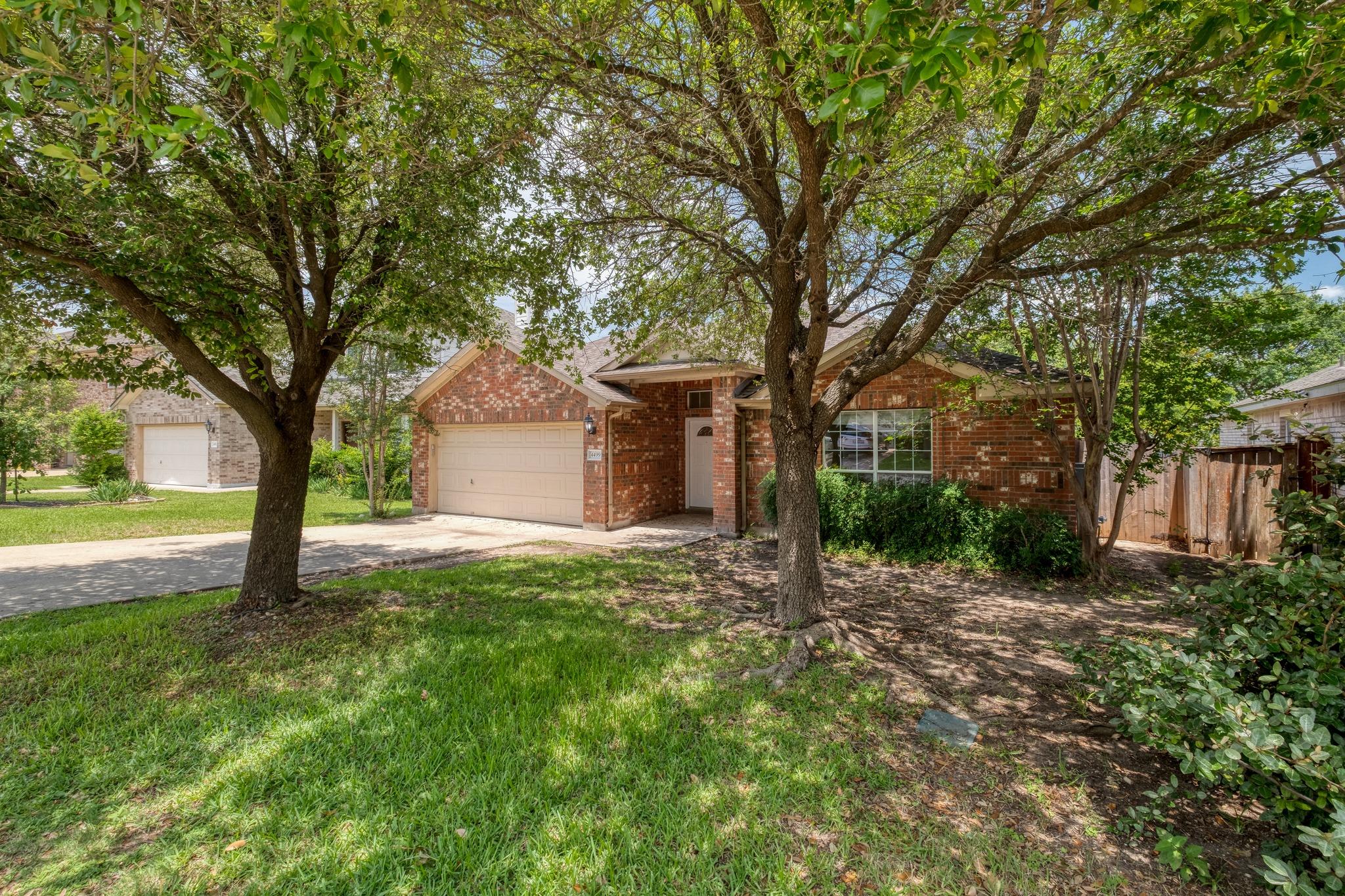 4499 Heritage Well LN, Round Rock, TX 78665