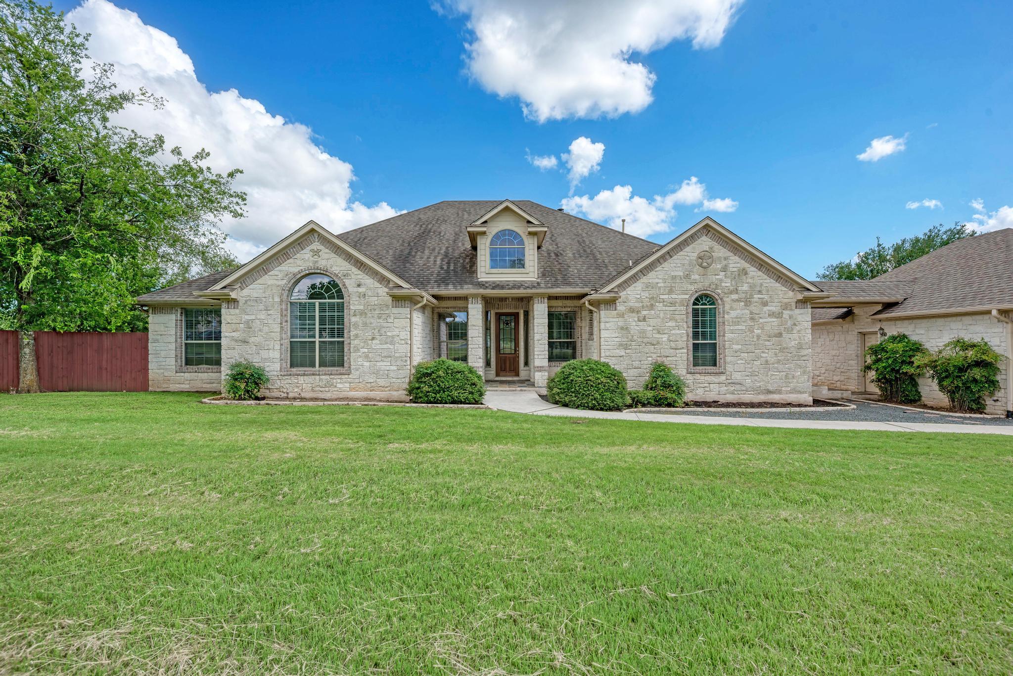 1238 Little Bear RD, Buda, TX 78610