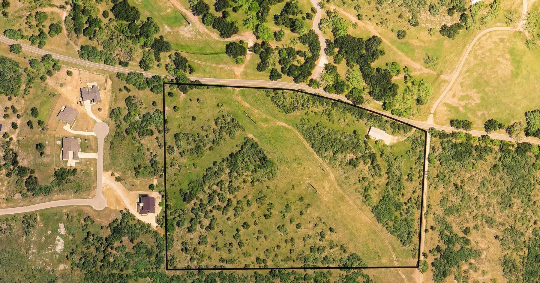 4810 and 4900 County Road 404, Spicewood, TX 78669