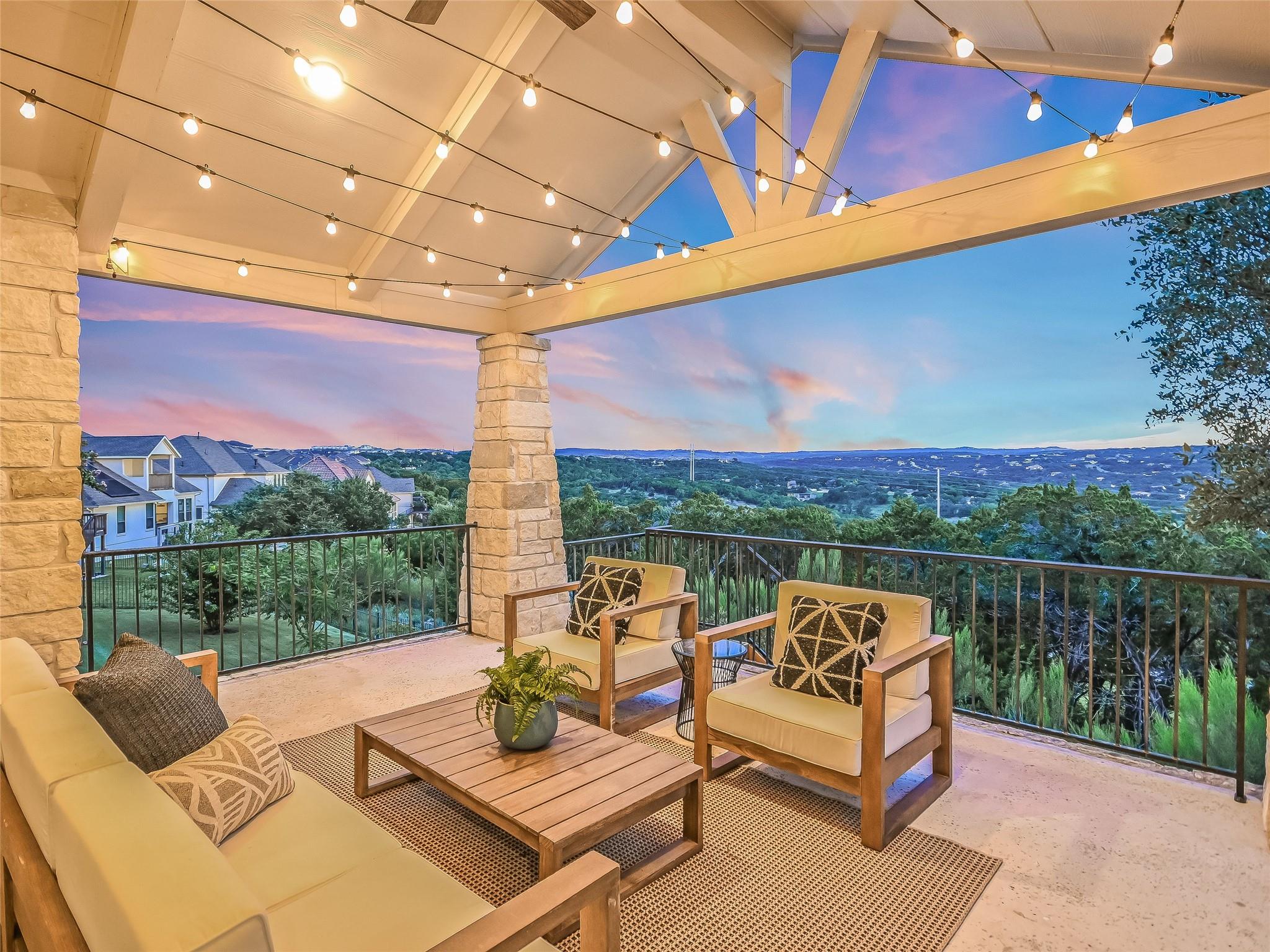 2610 Sunset Vista CIR #16, Spicewood, TX 78669