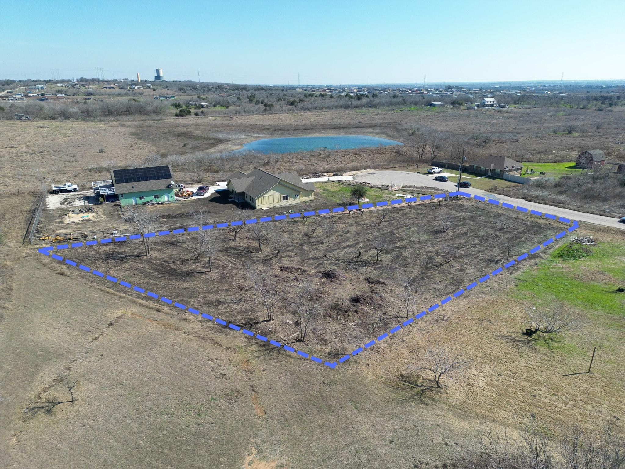 433 E Ridge LN, Kyle, TX 78640