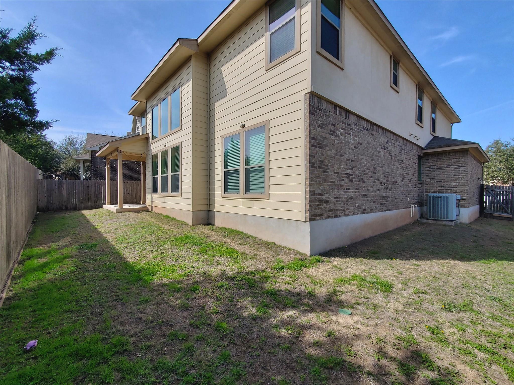 1436 Lindo DR, Leander, TX 78641