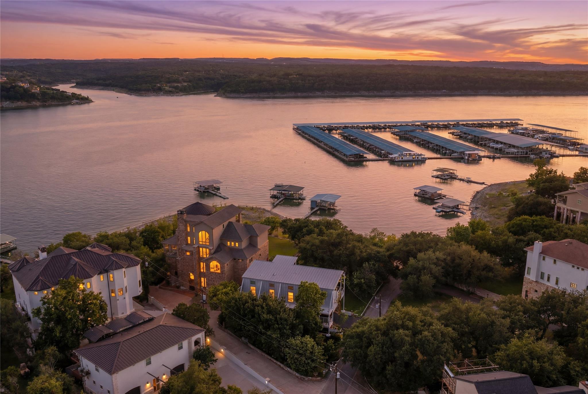 1312 Hurst HOLW, Austin, TX 78734