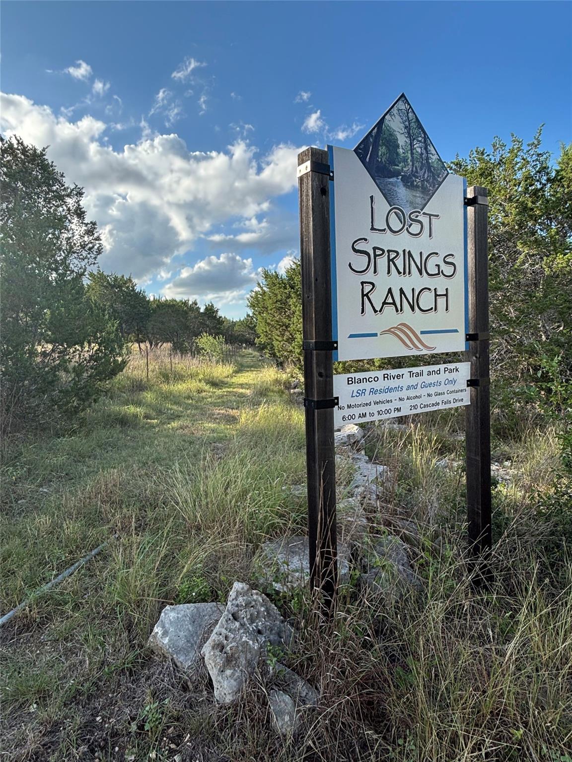 1200 Cave Springs DR, Wimberley, TX 78676