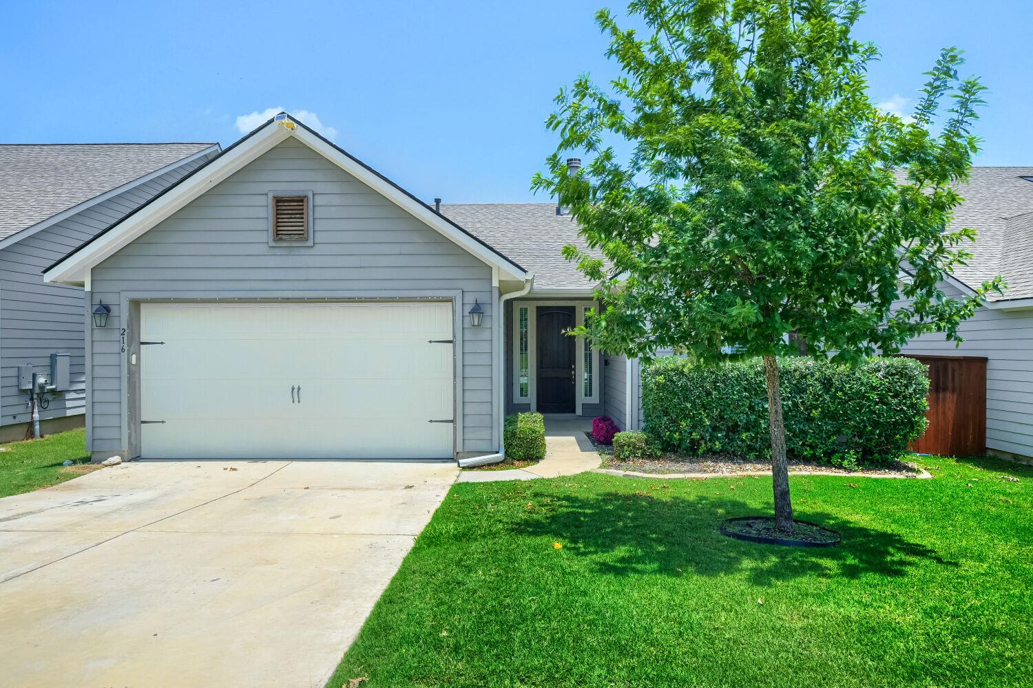 216 Wild Sage LN, Liberty Hill, TX 78642