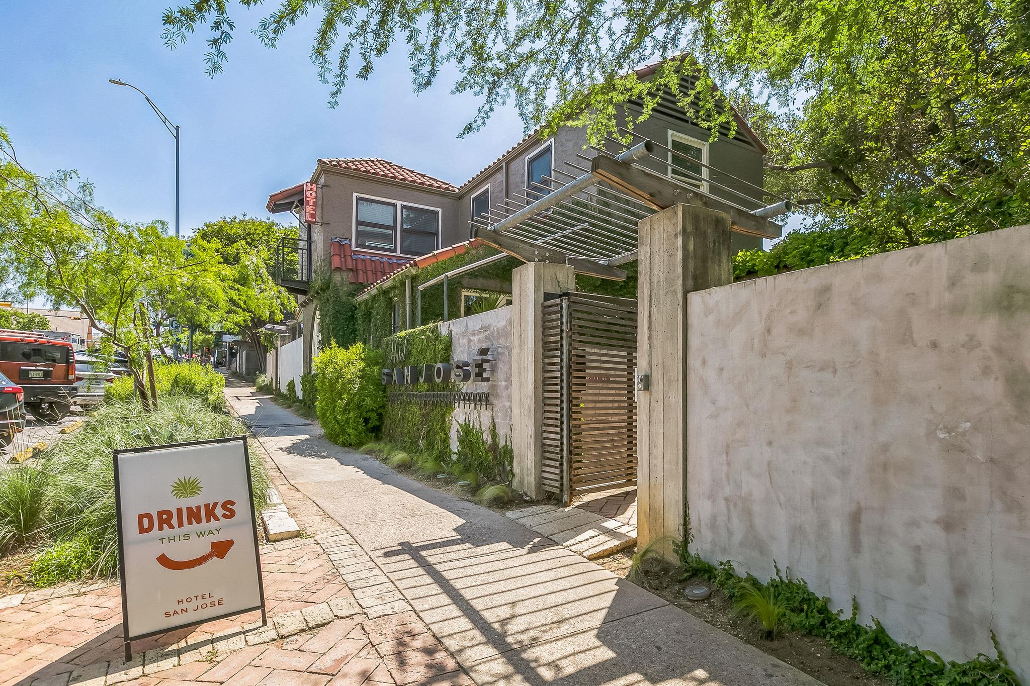 300 Crockett ST #210, Austin, TX 78704