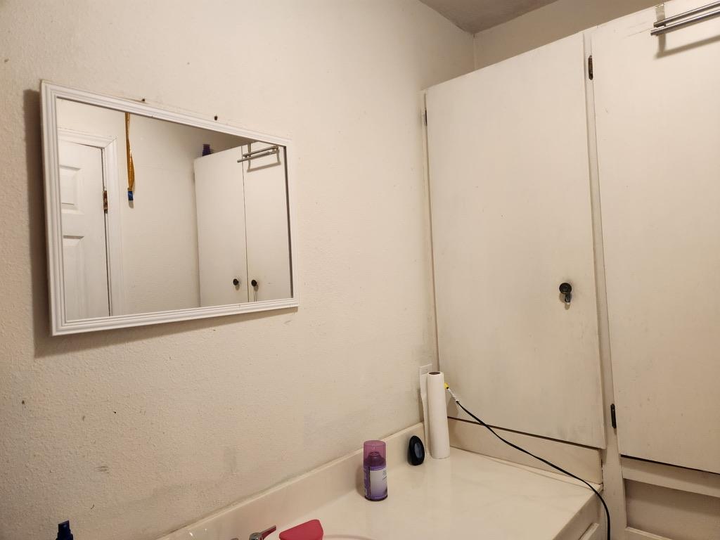 2703 Wheless LN, Austin, TX 78723