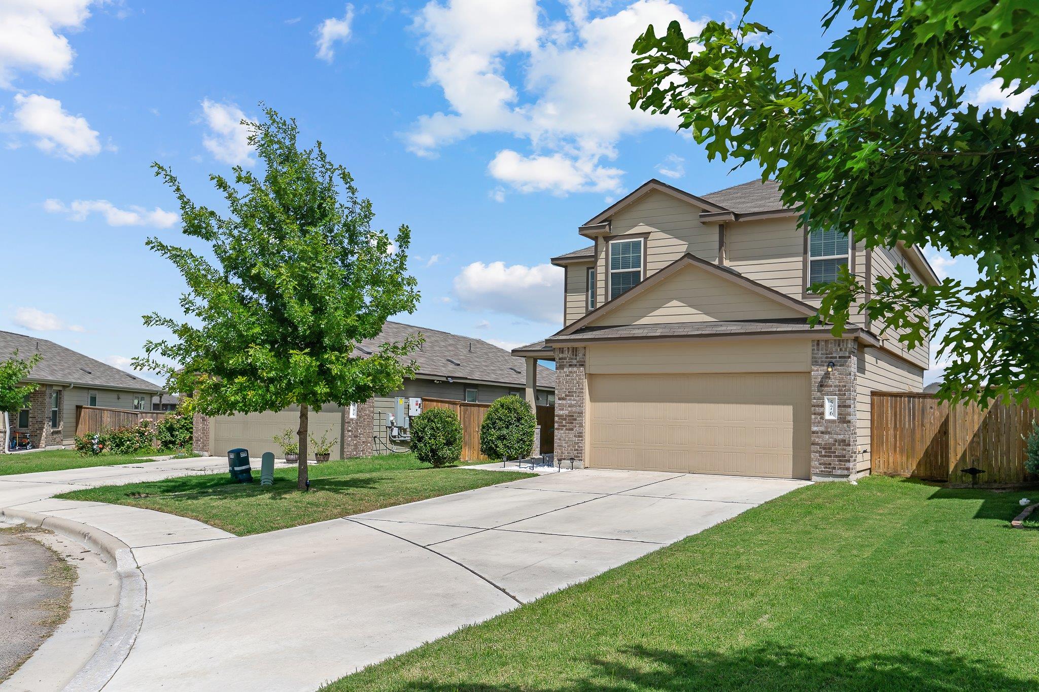 576 Greatest Gift Way, Jarrell, TX 76537